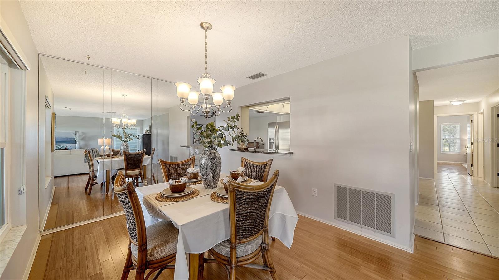 6810 9TH AVE W