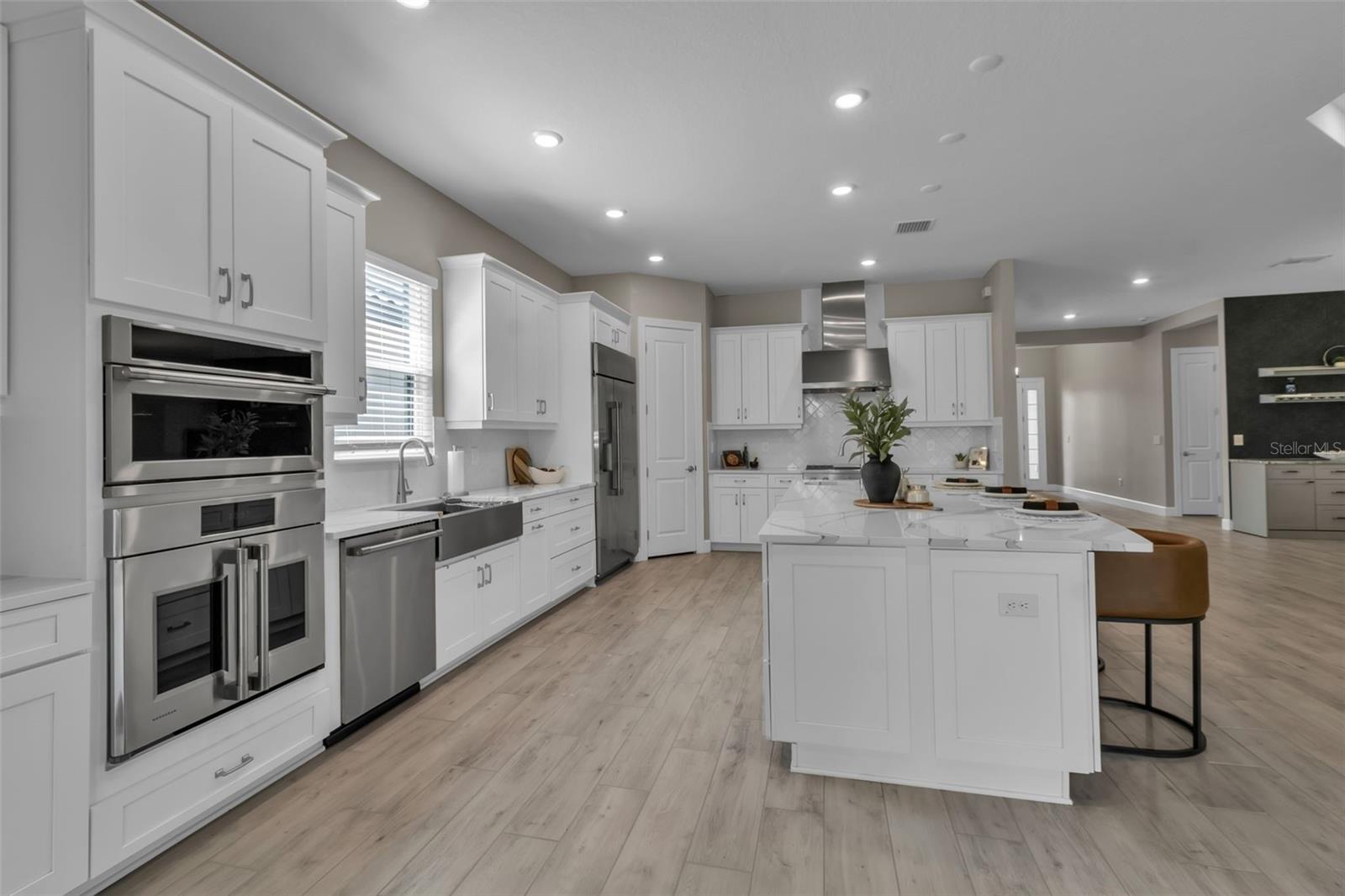5618 CASERTA CT