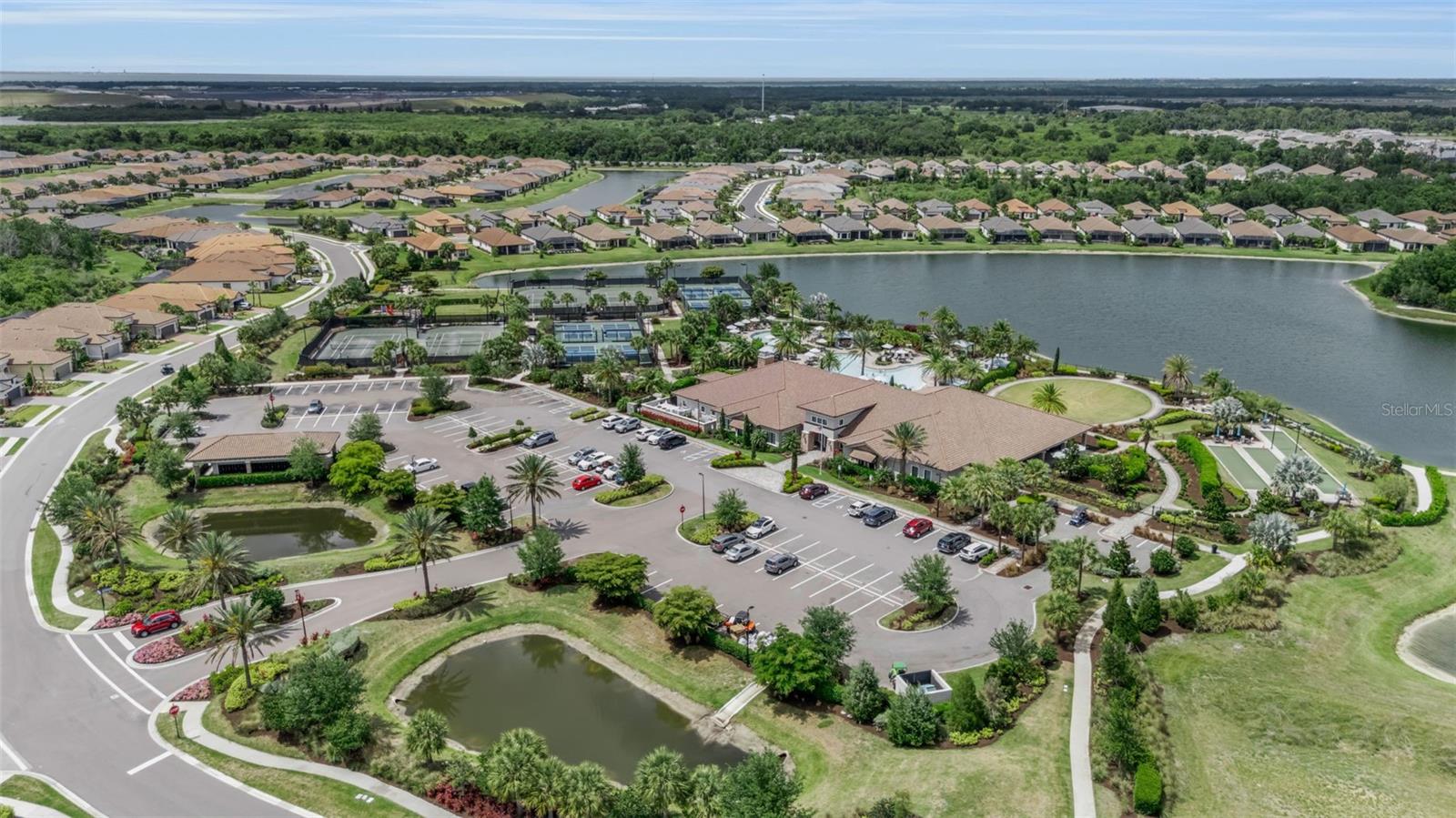 5618 CASERTA CT