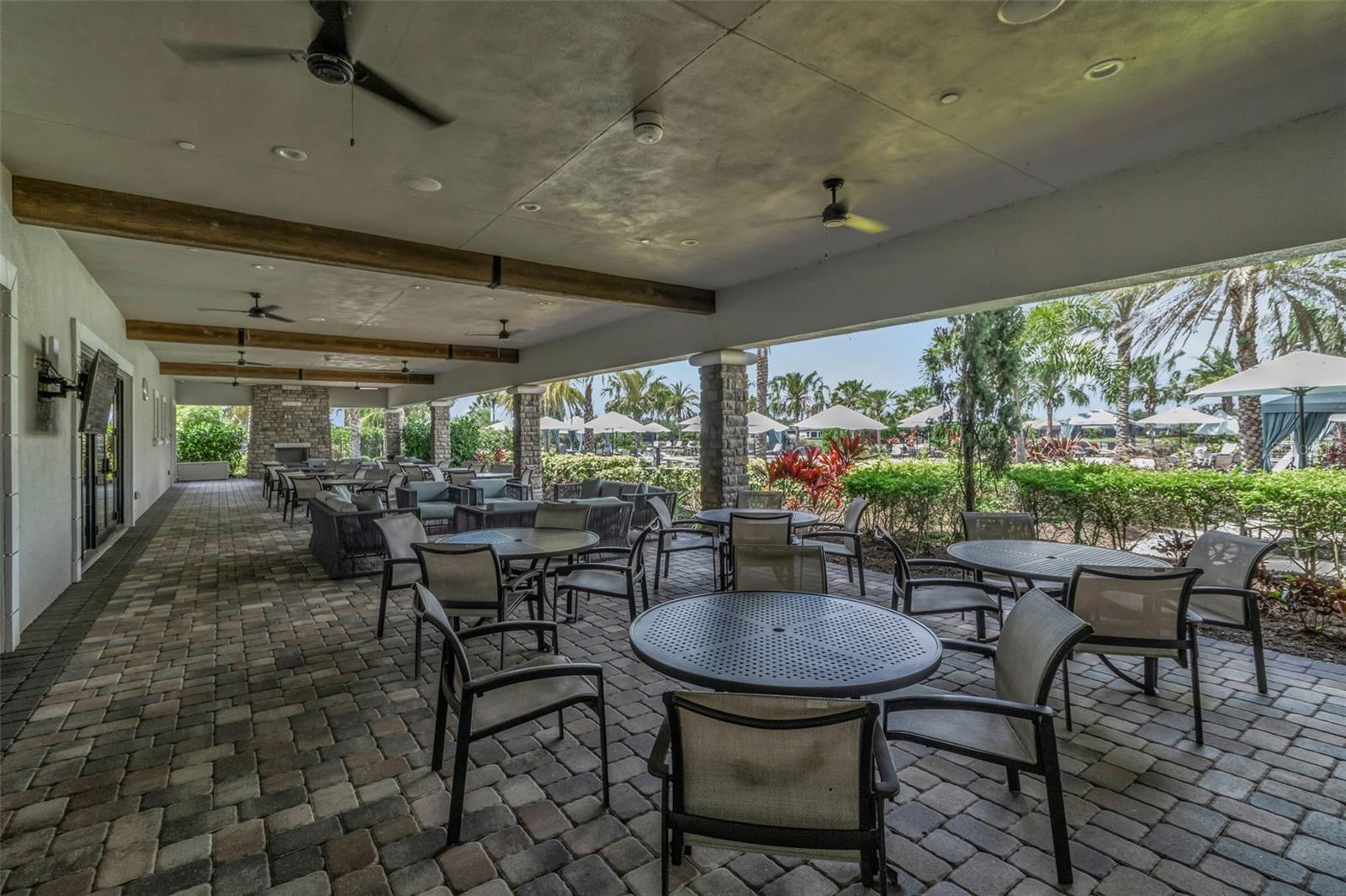 5618 CASERTA CT