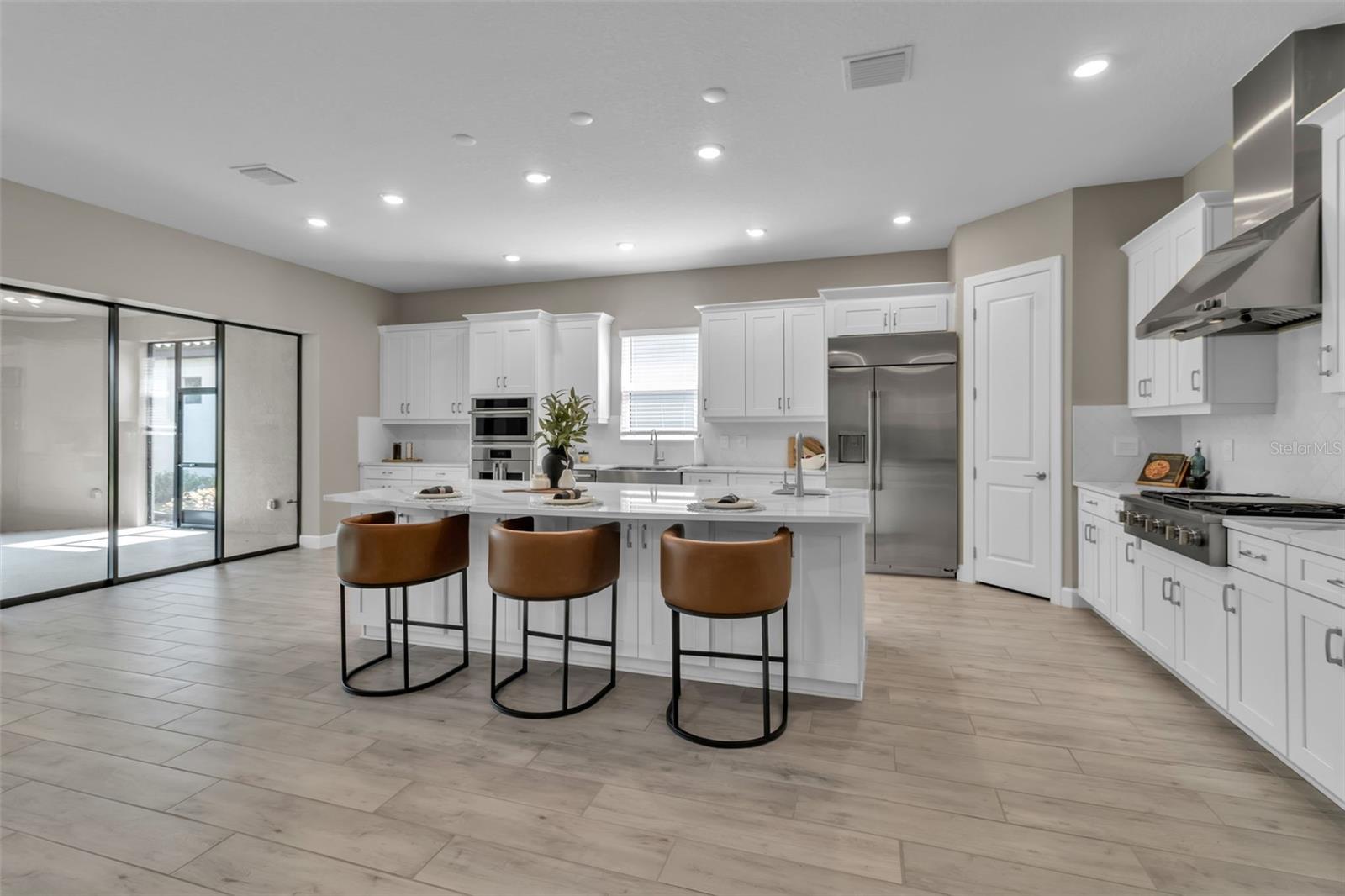 5618 CASERTA CT