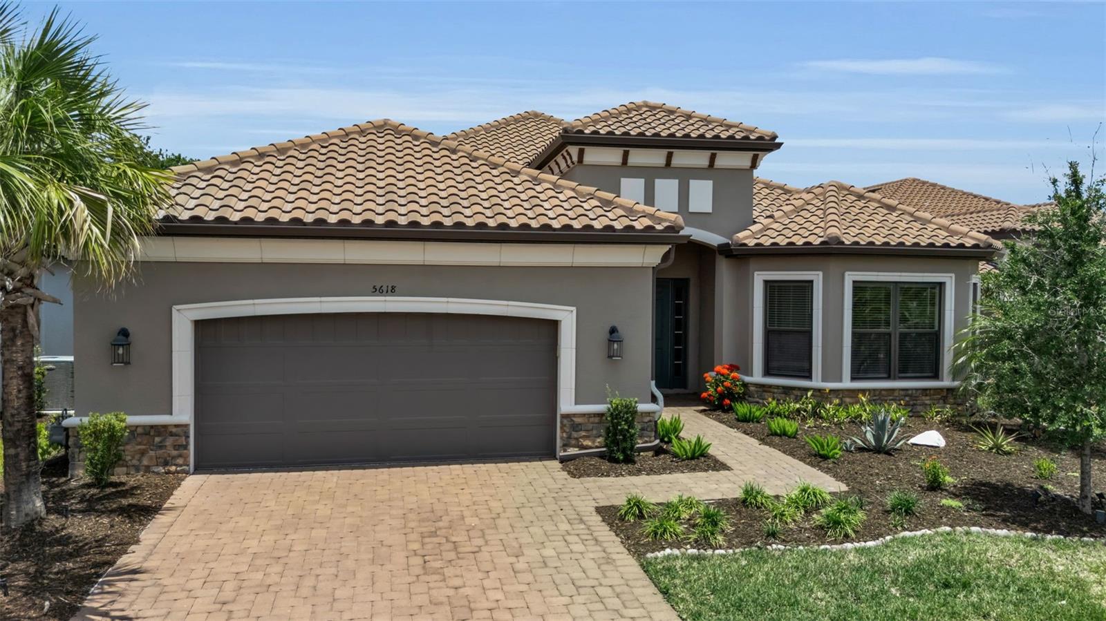 5618 CASERTA CT