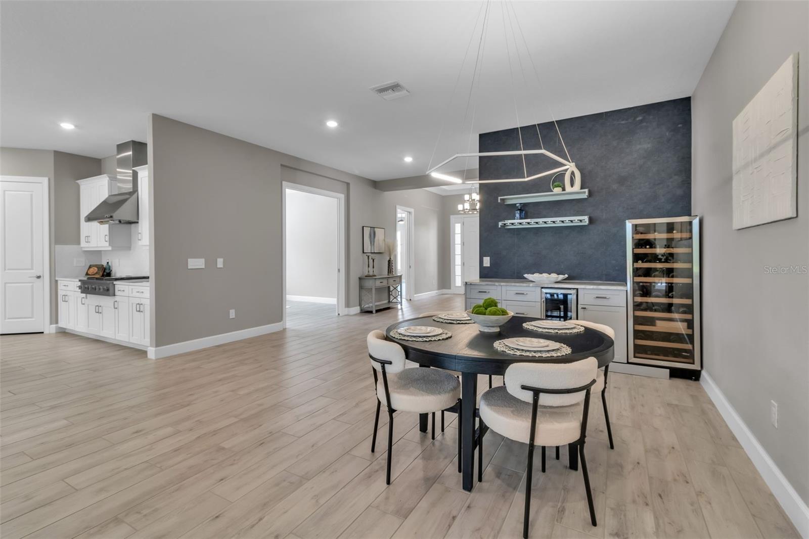 5618 CASERTA CT