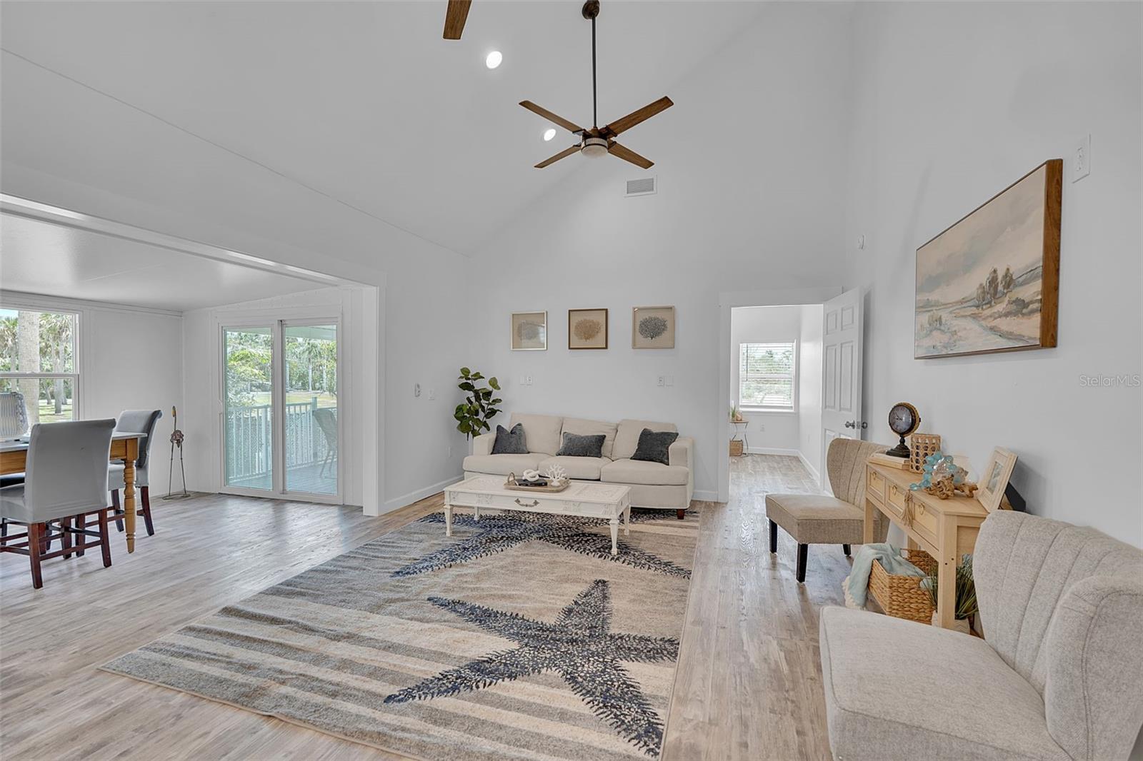 1057 BAYSHORE DR