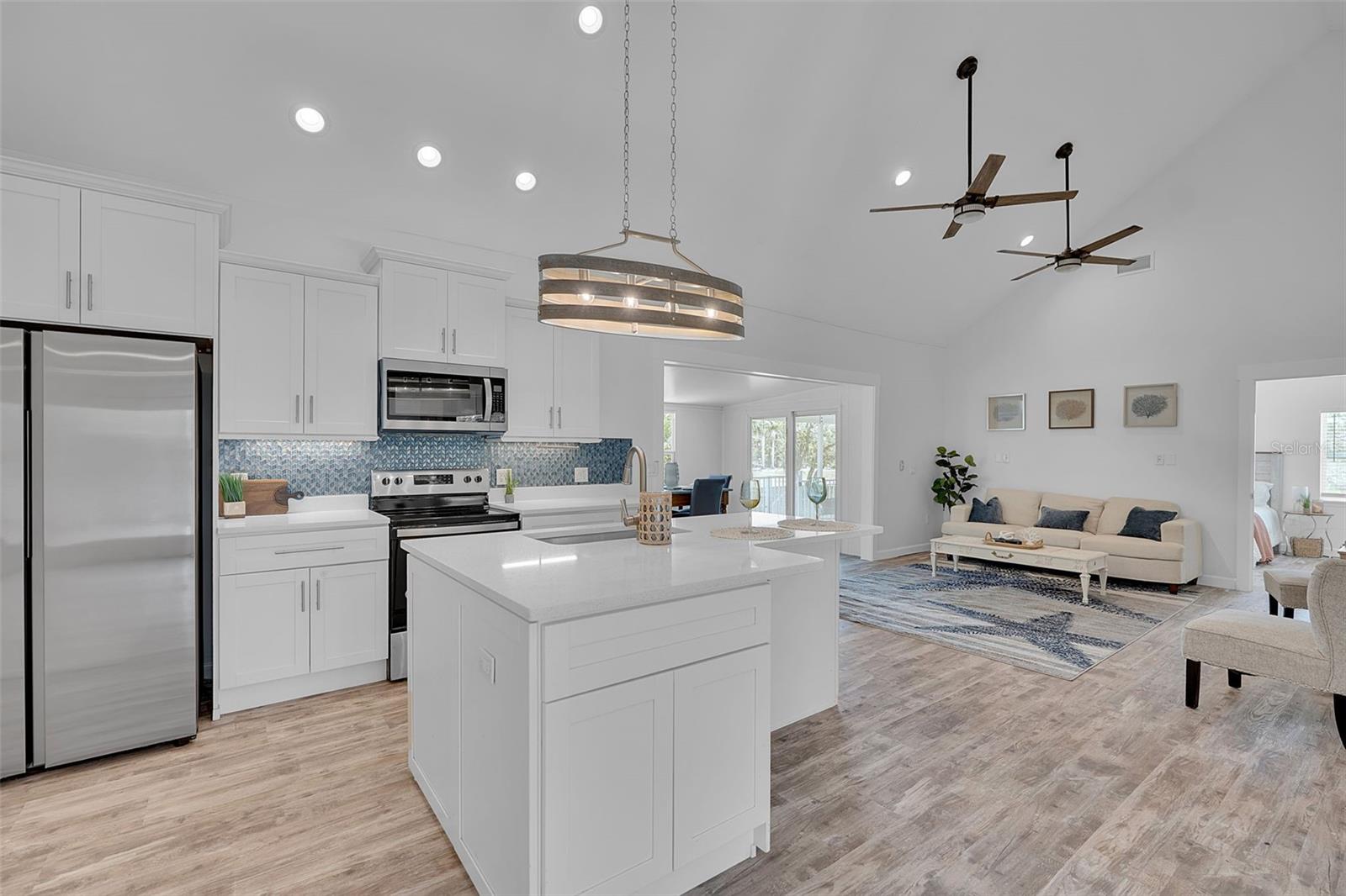 1057 BAYSHORE DR