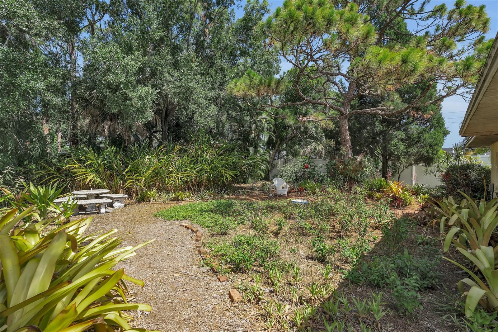 1808 49TH ST W