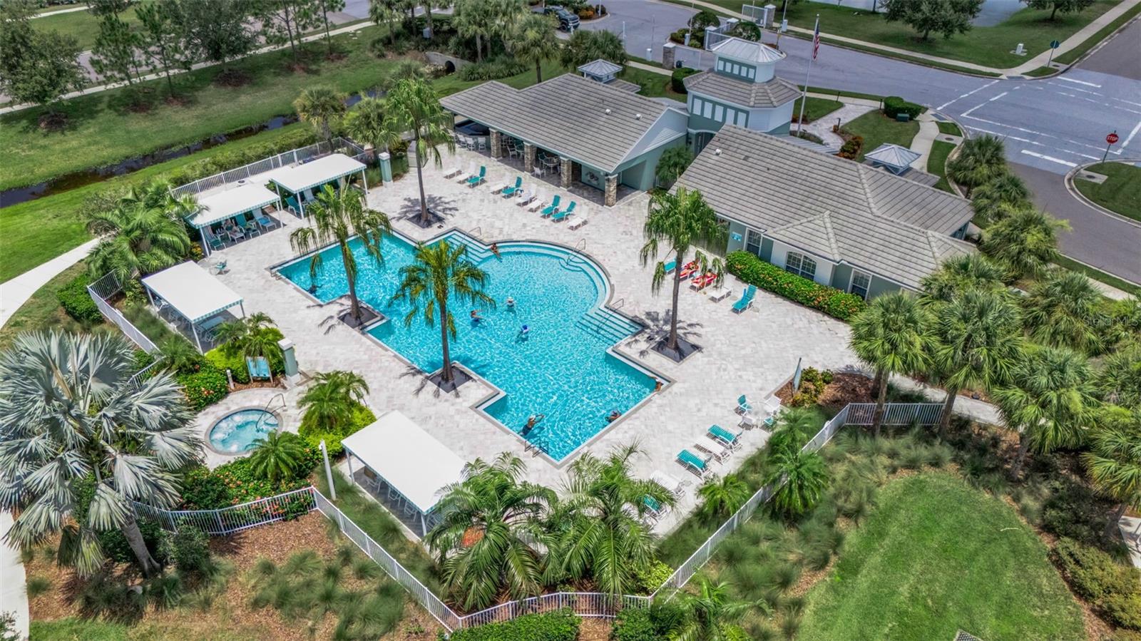 3321 WOODMONT DR