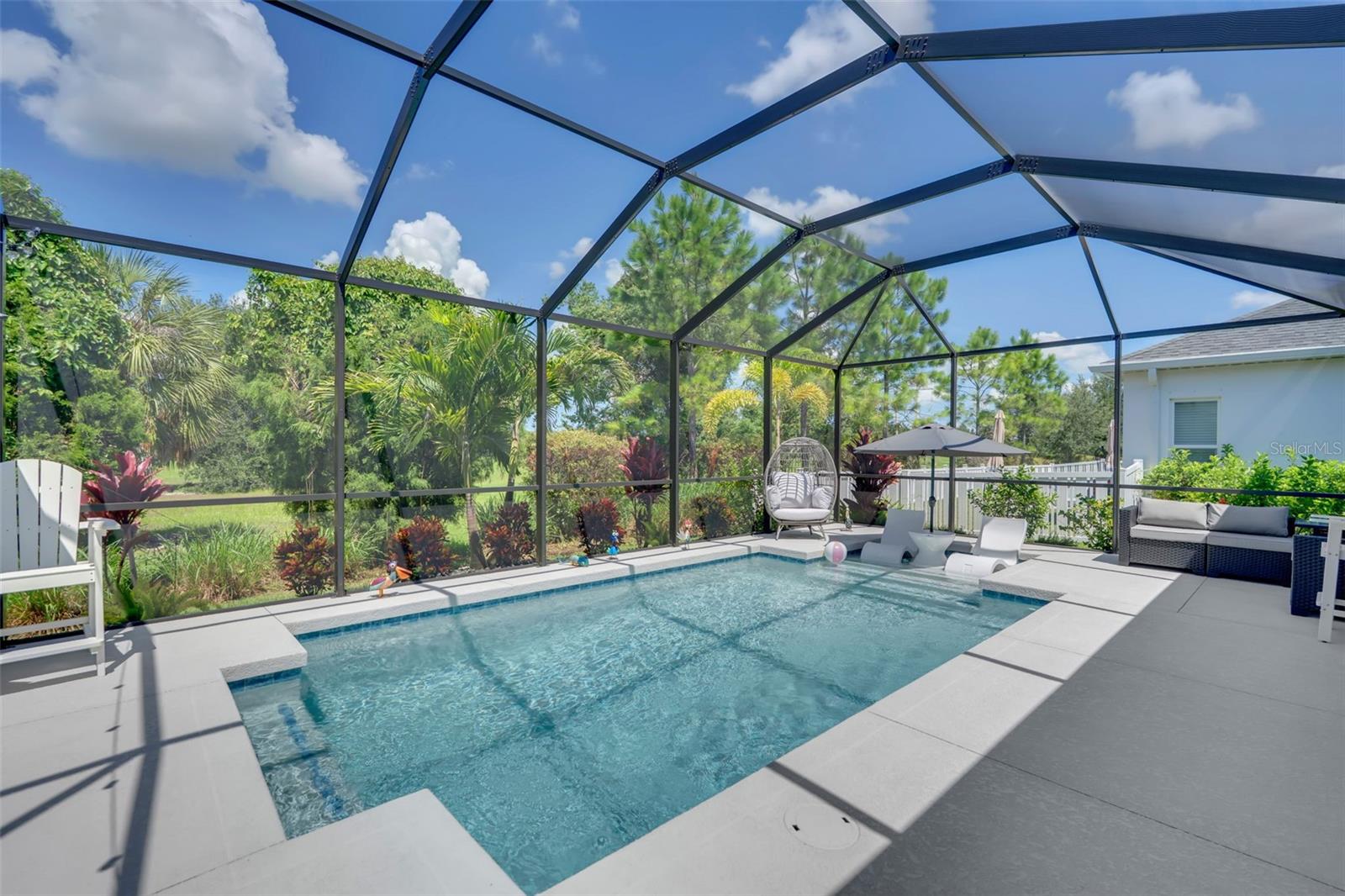 3321 WOODMONT DR