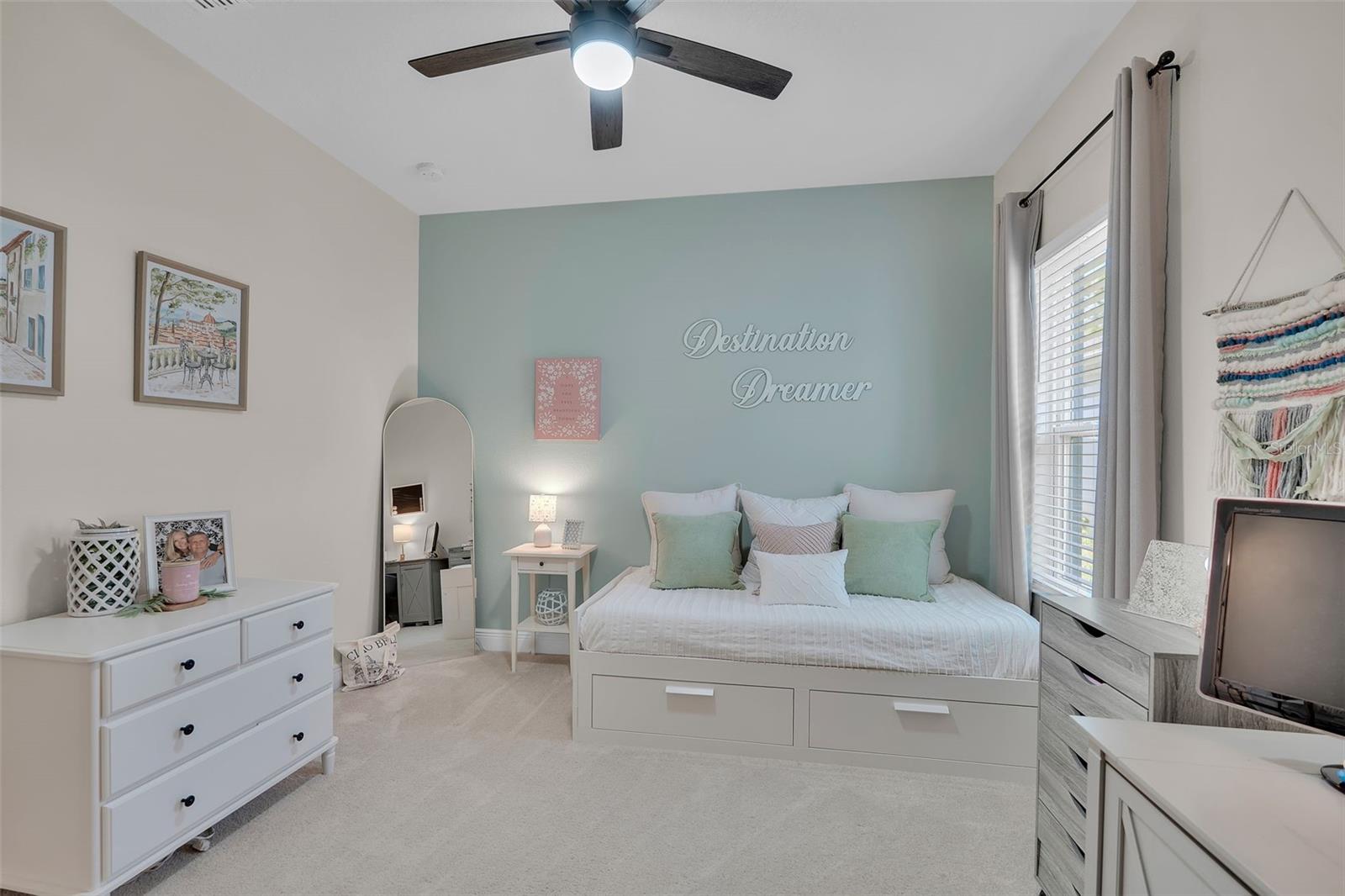 3321 WOODMONT DR