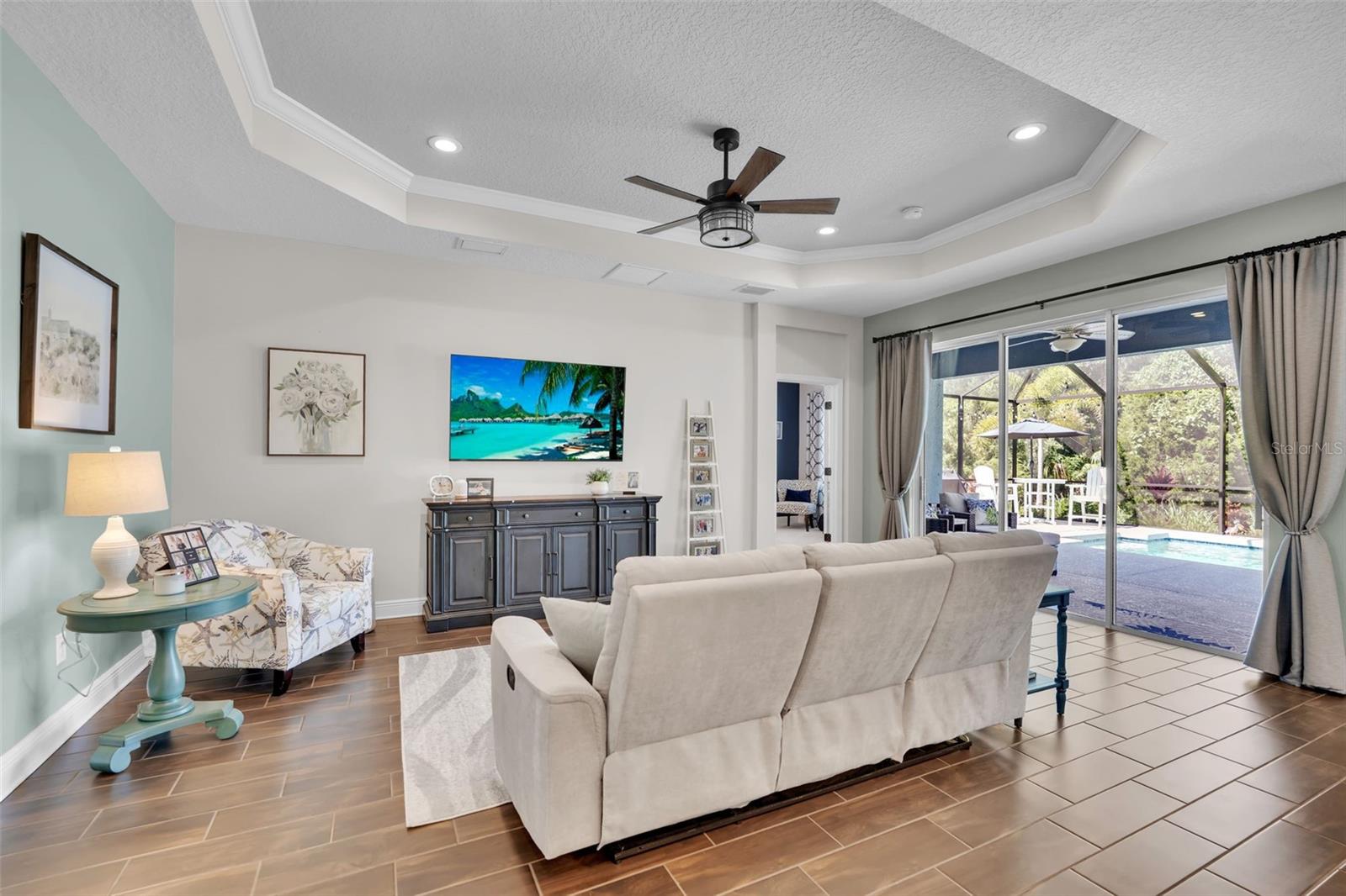 3321 WOODMONT DR