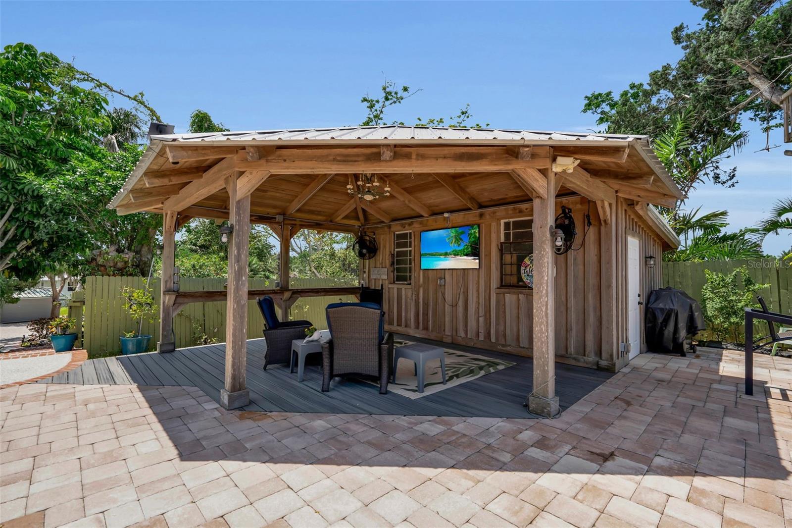 70 MOUND PL