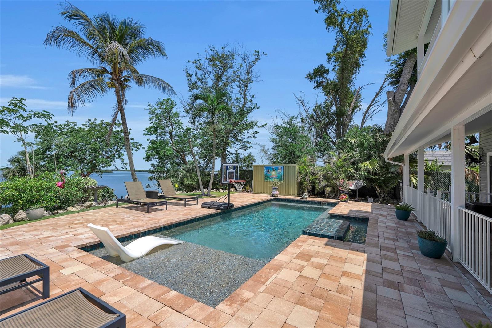 70 MOUND PL