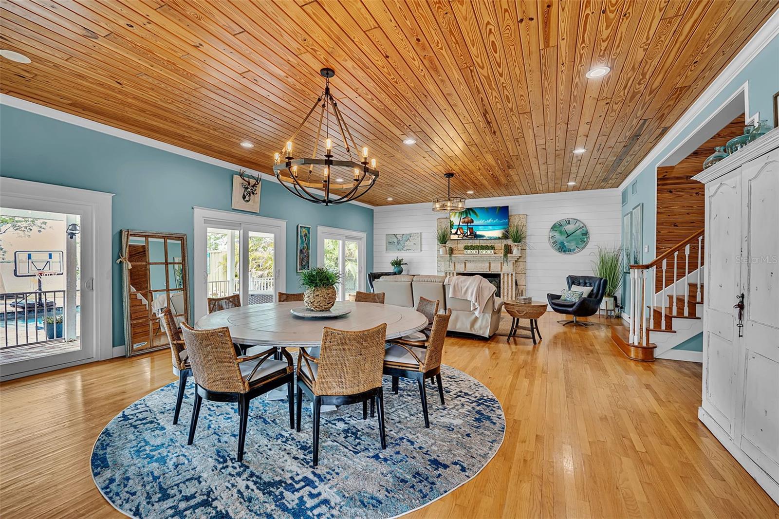 70 MOUND PL