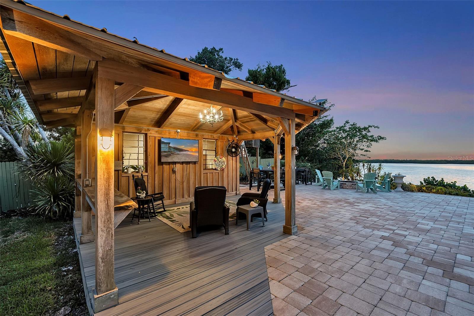 70 MOUND PL