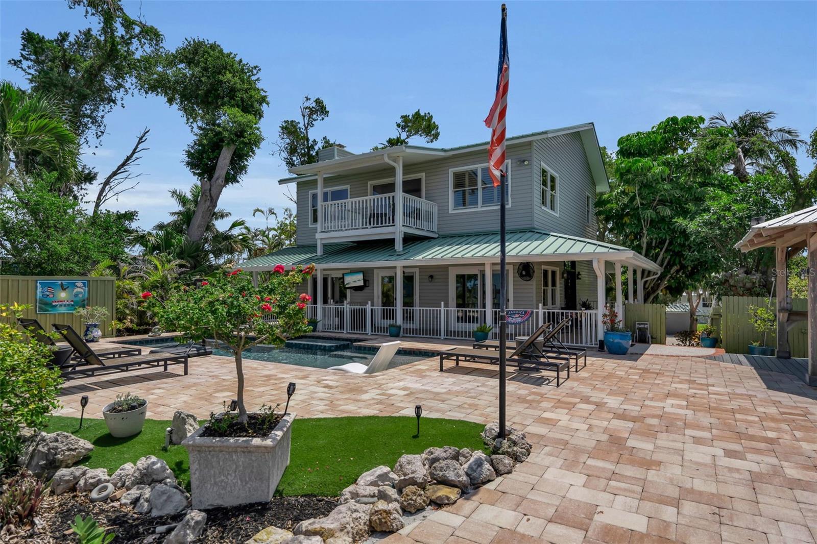 70 MOUND PL