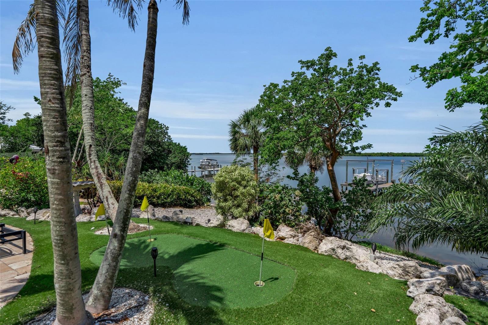 70 MOUND PL