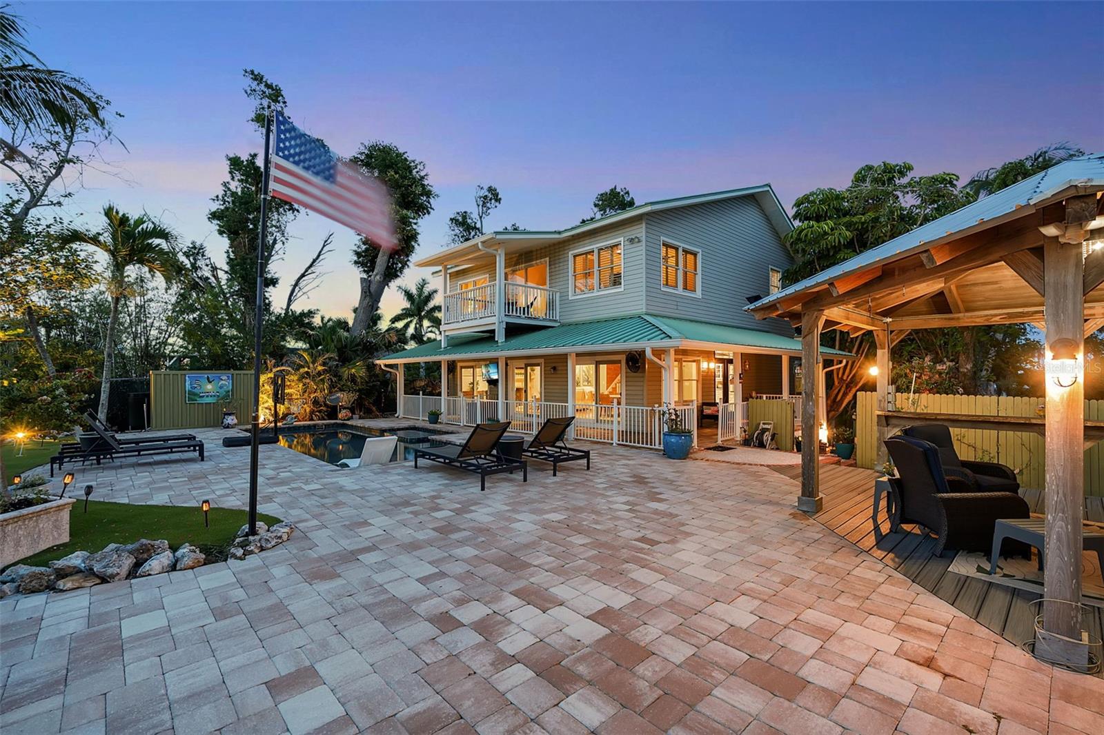 70 MOUND PL
