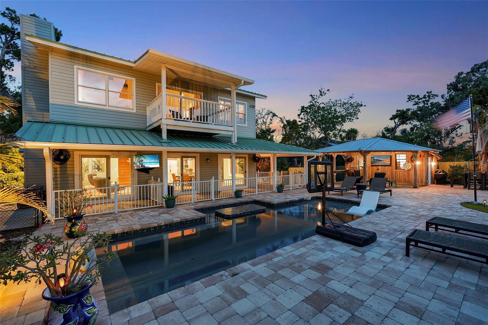 70 MOUND PL