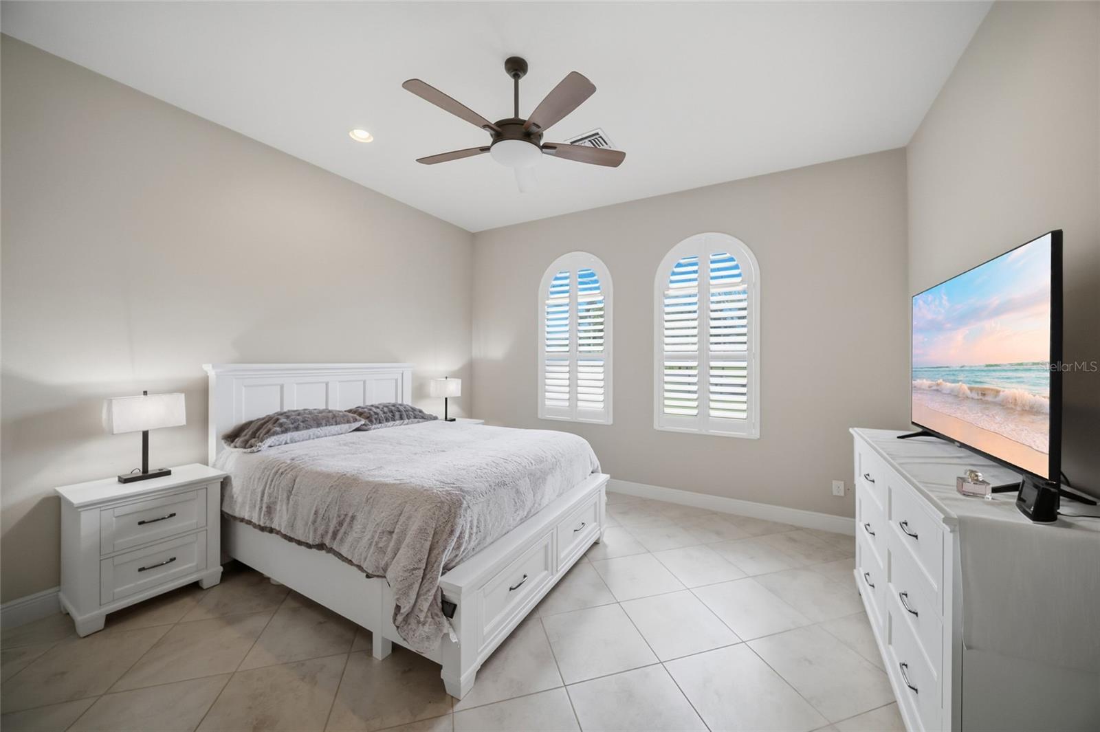 5306 SADDLEWOOD TER