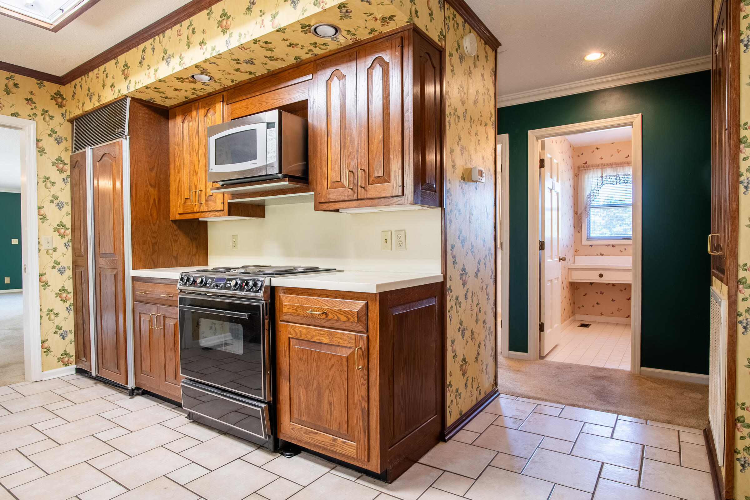 5810 Northshore Cir, 24