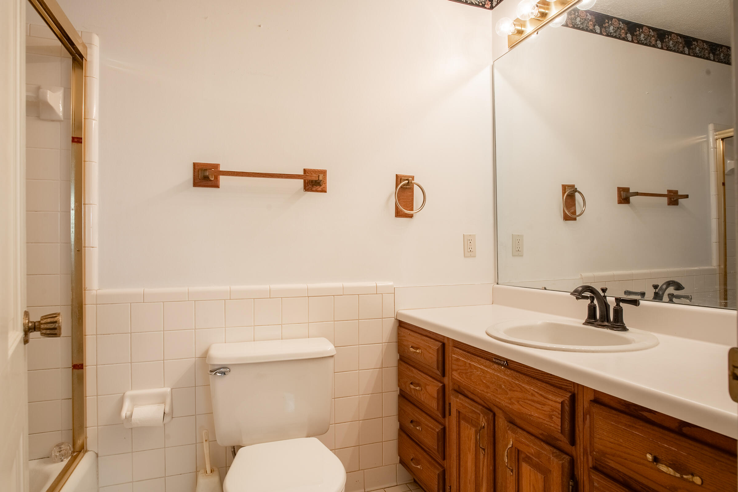 5810 Northshore Cir, 24