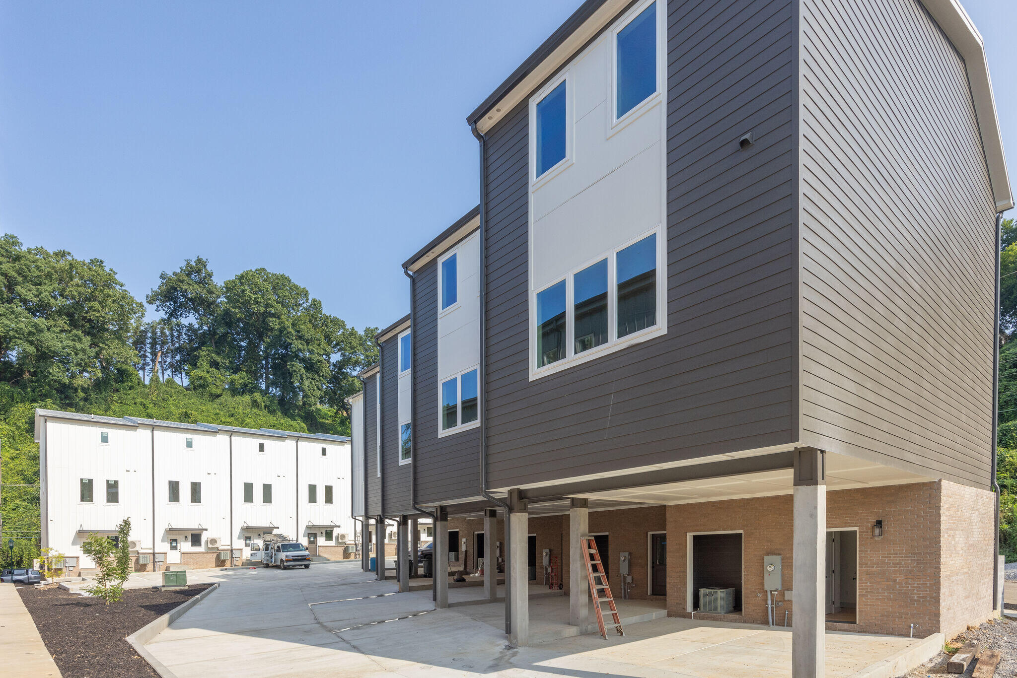 724 W Bell Avenue, # 110
