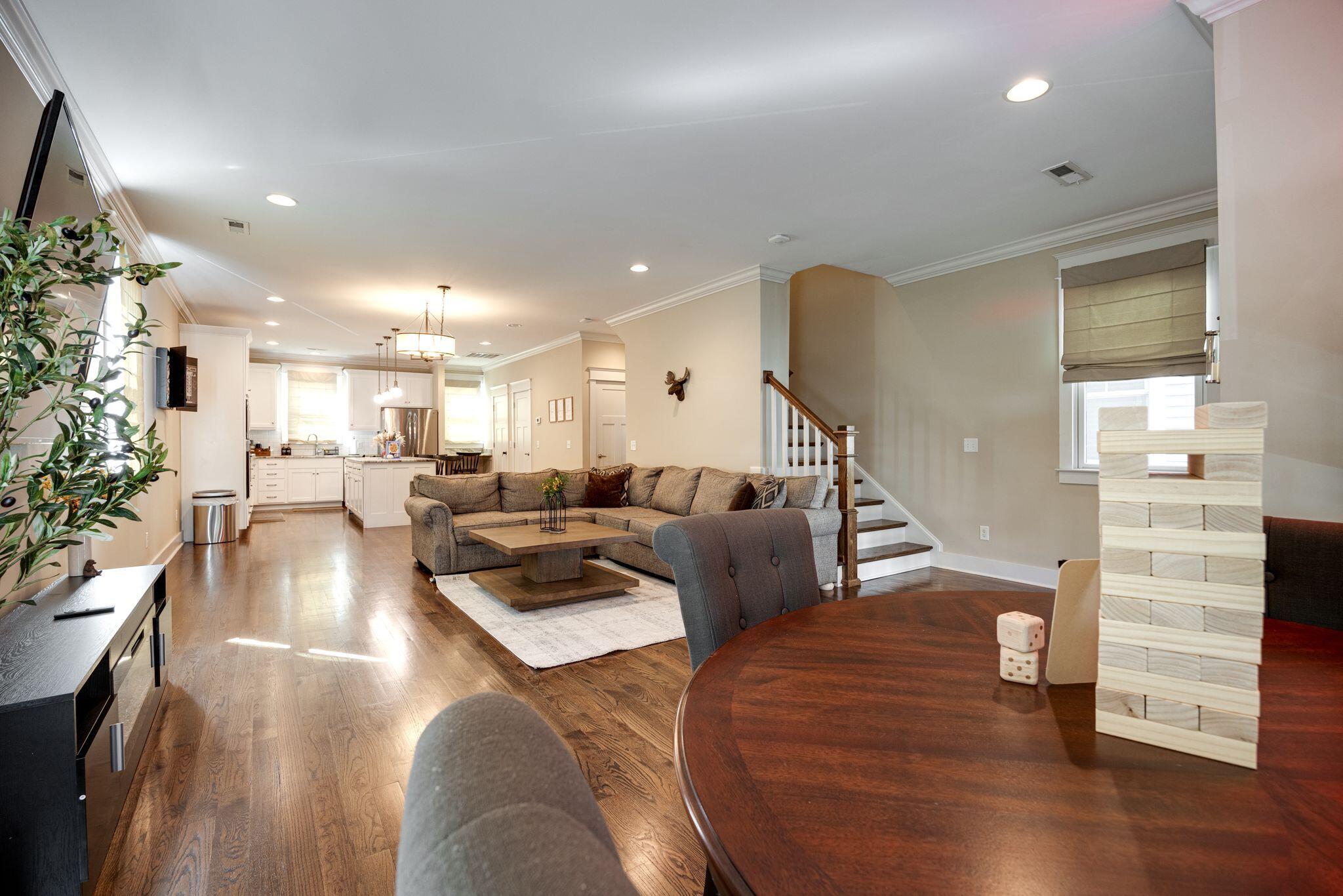 903 Islander Way