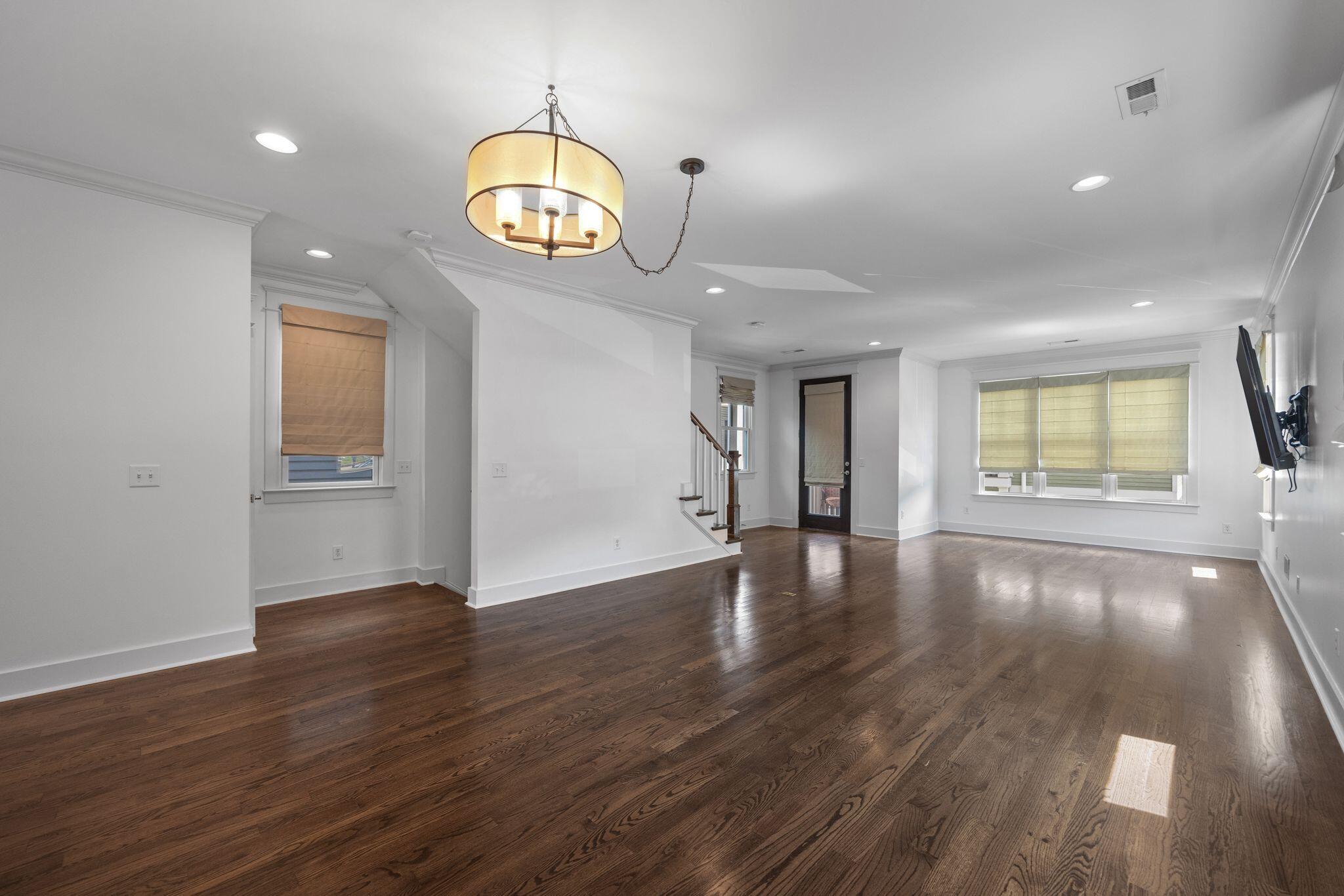 903 Islander Way