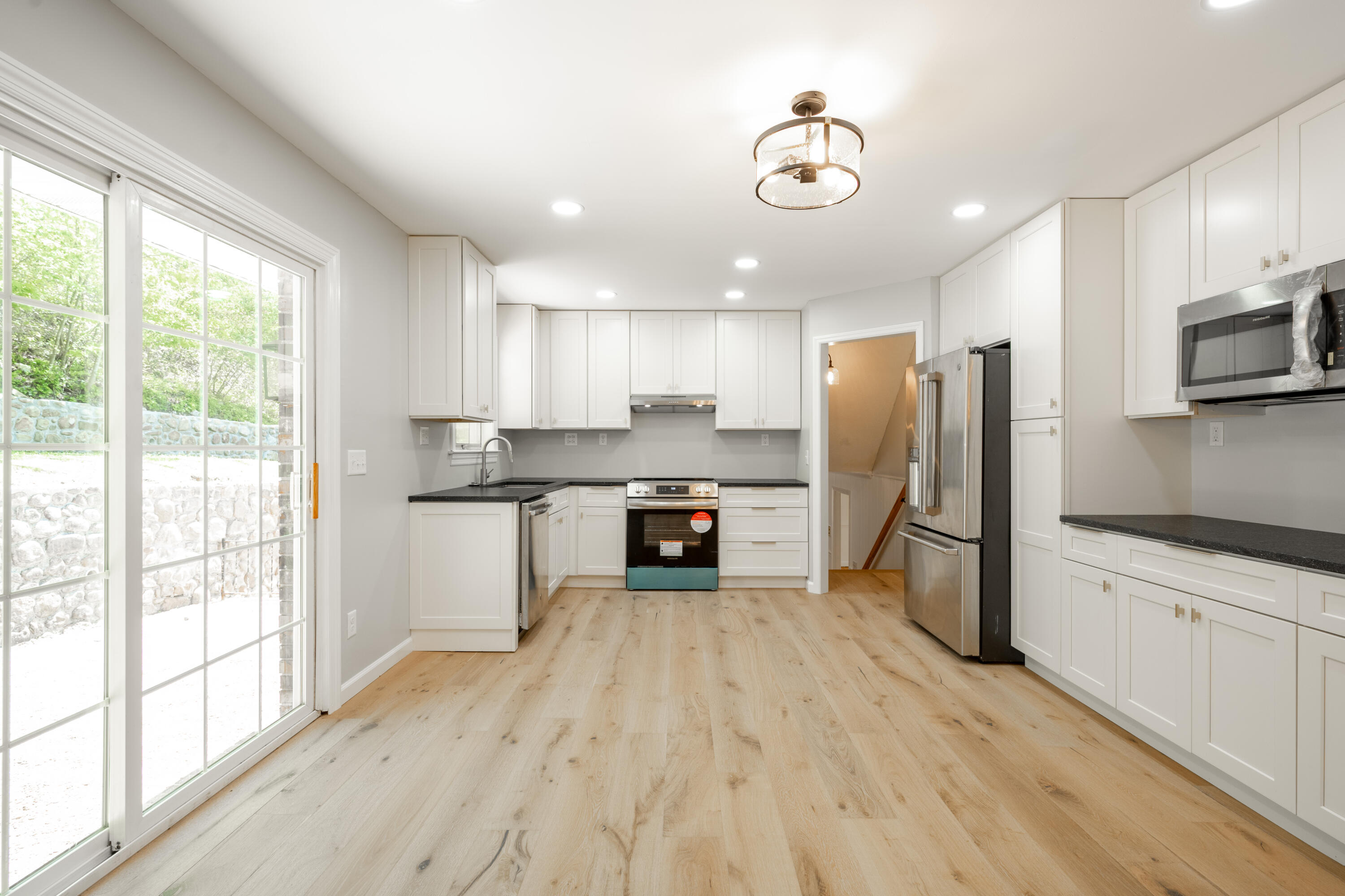 4802 Woodland Circle