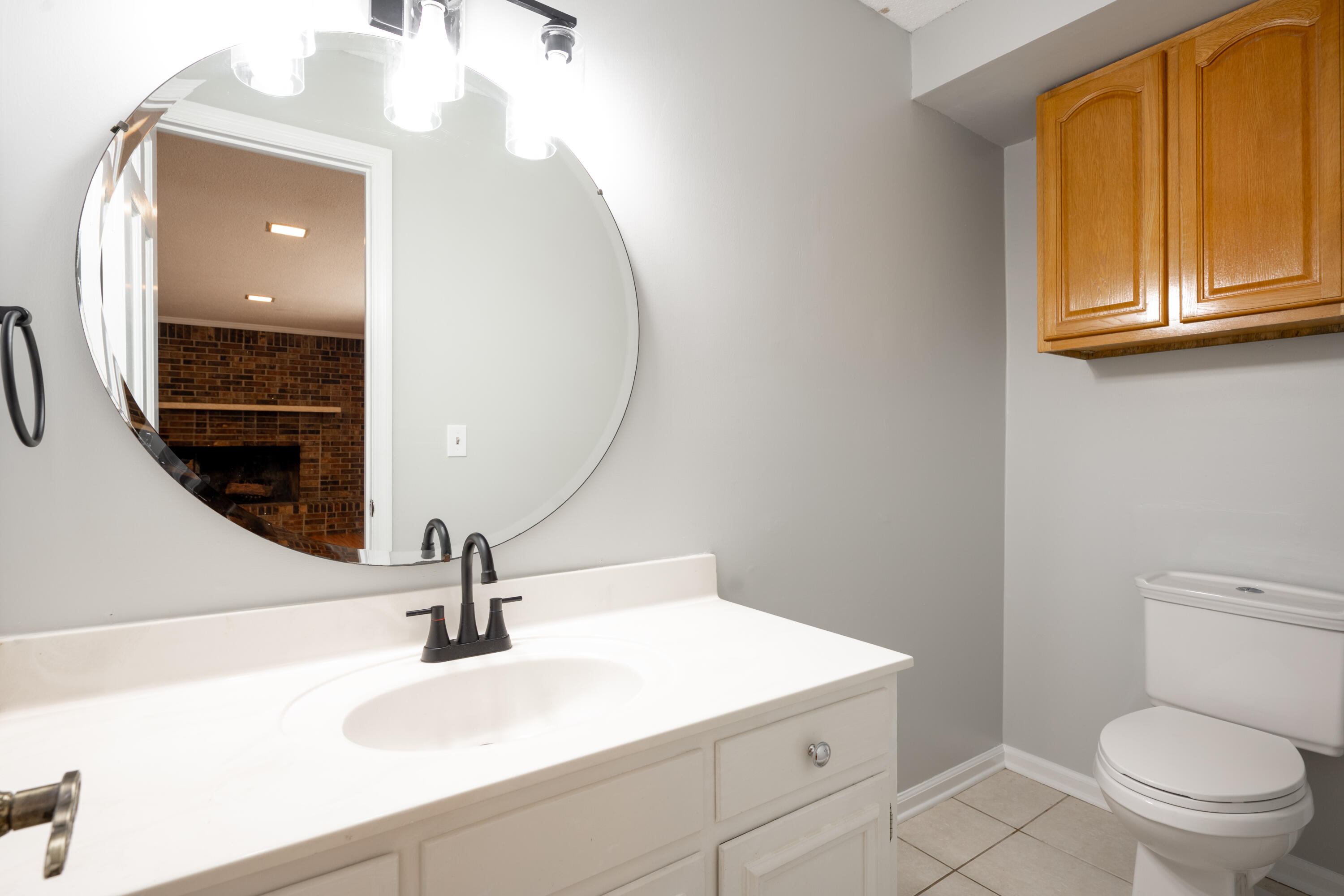4802 Woodland Circle