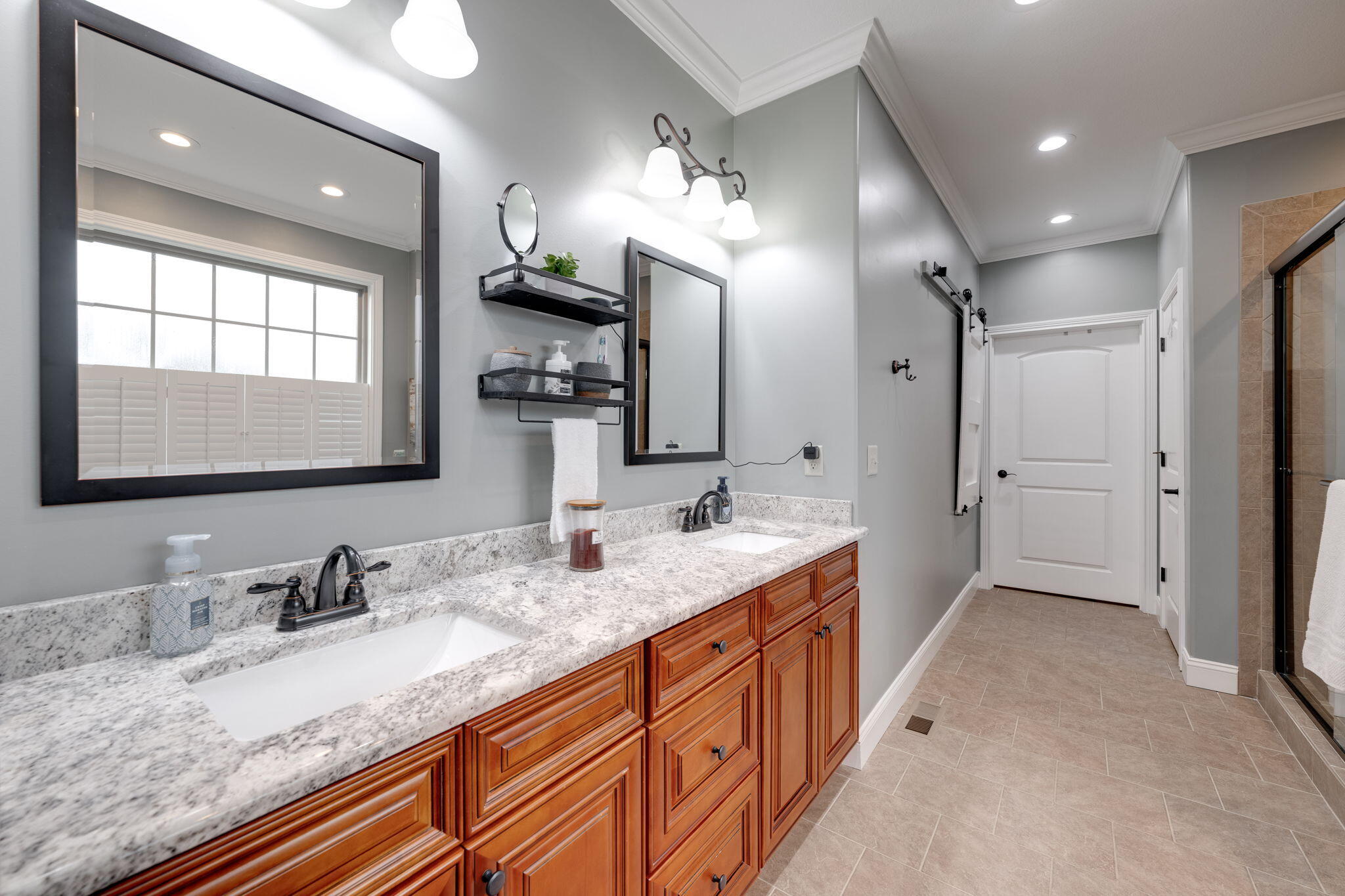10 Zion Cove Lane
