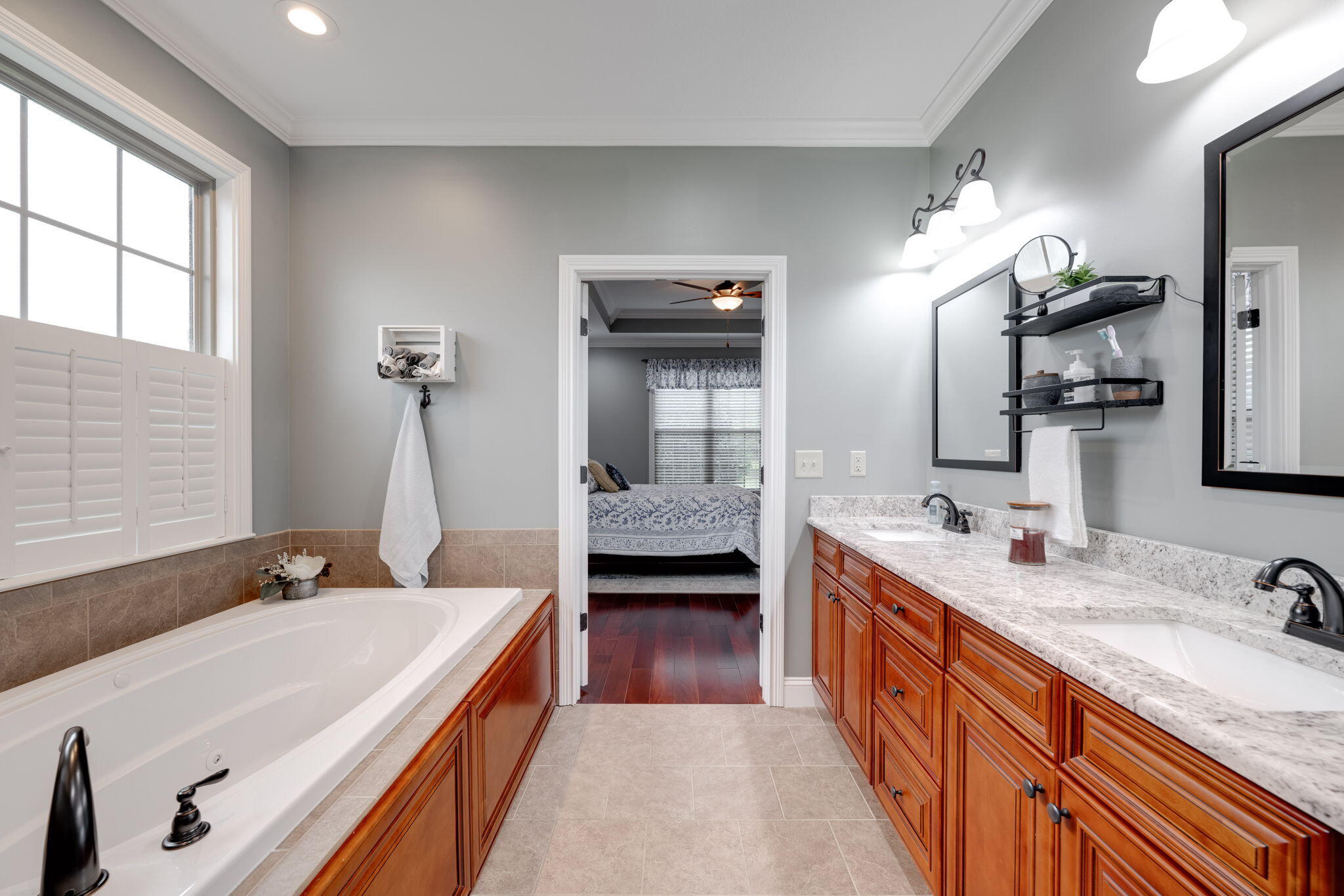 10 Zion Cove Lane