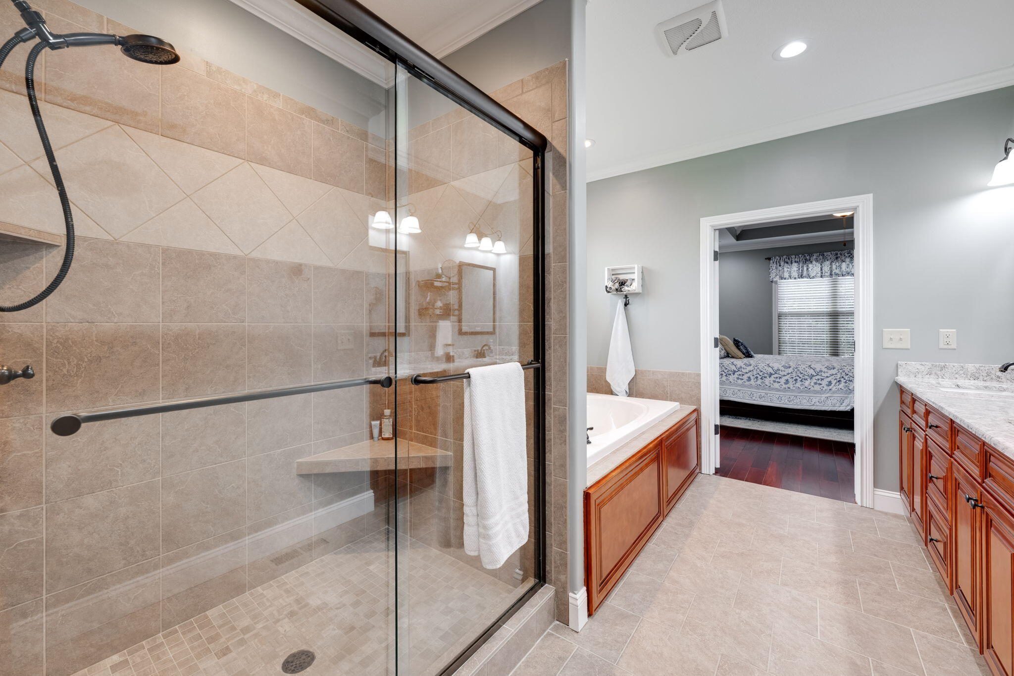 10 Zion Cove Lane