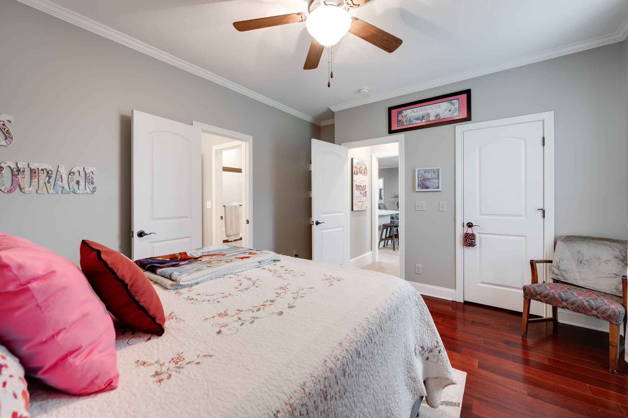 10 Zion Cove Lane