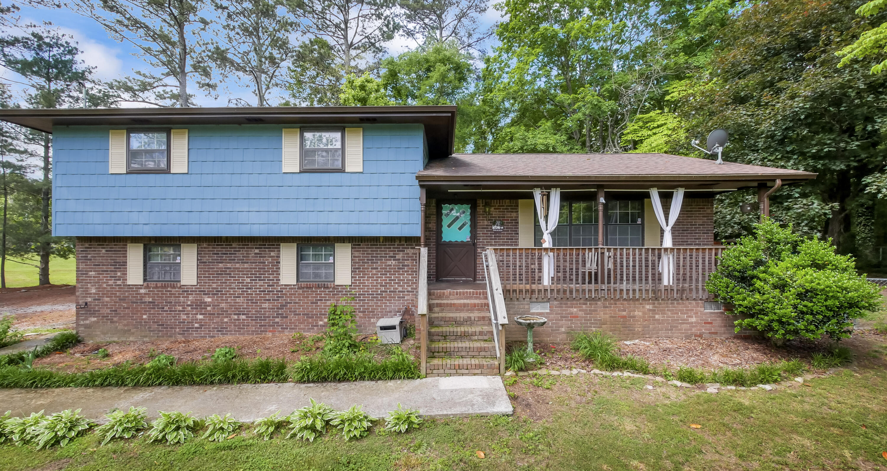141 Sunset Drive