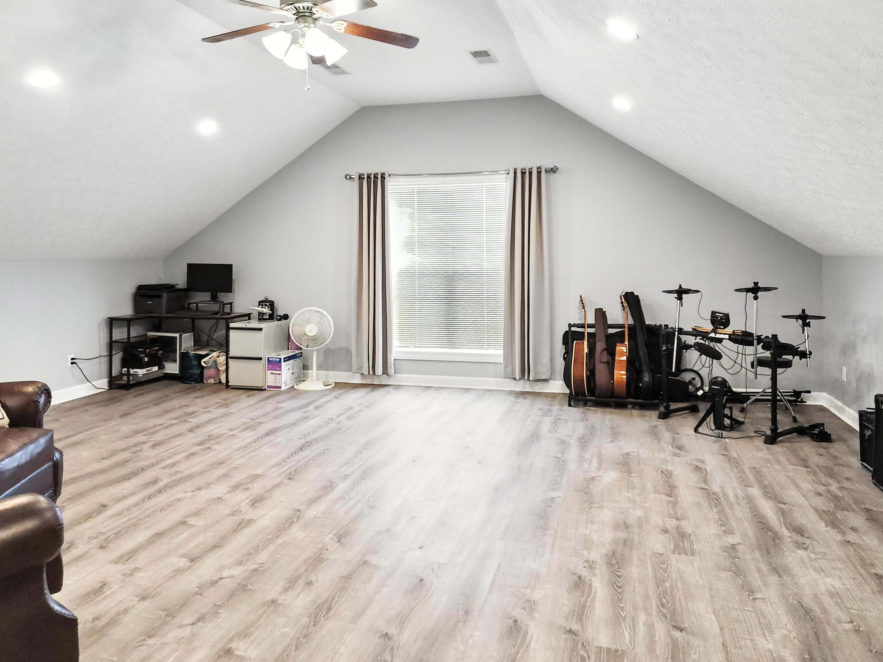 5120 Highway 231 S