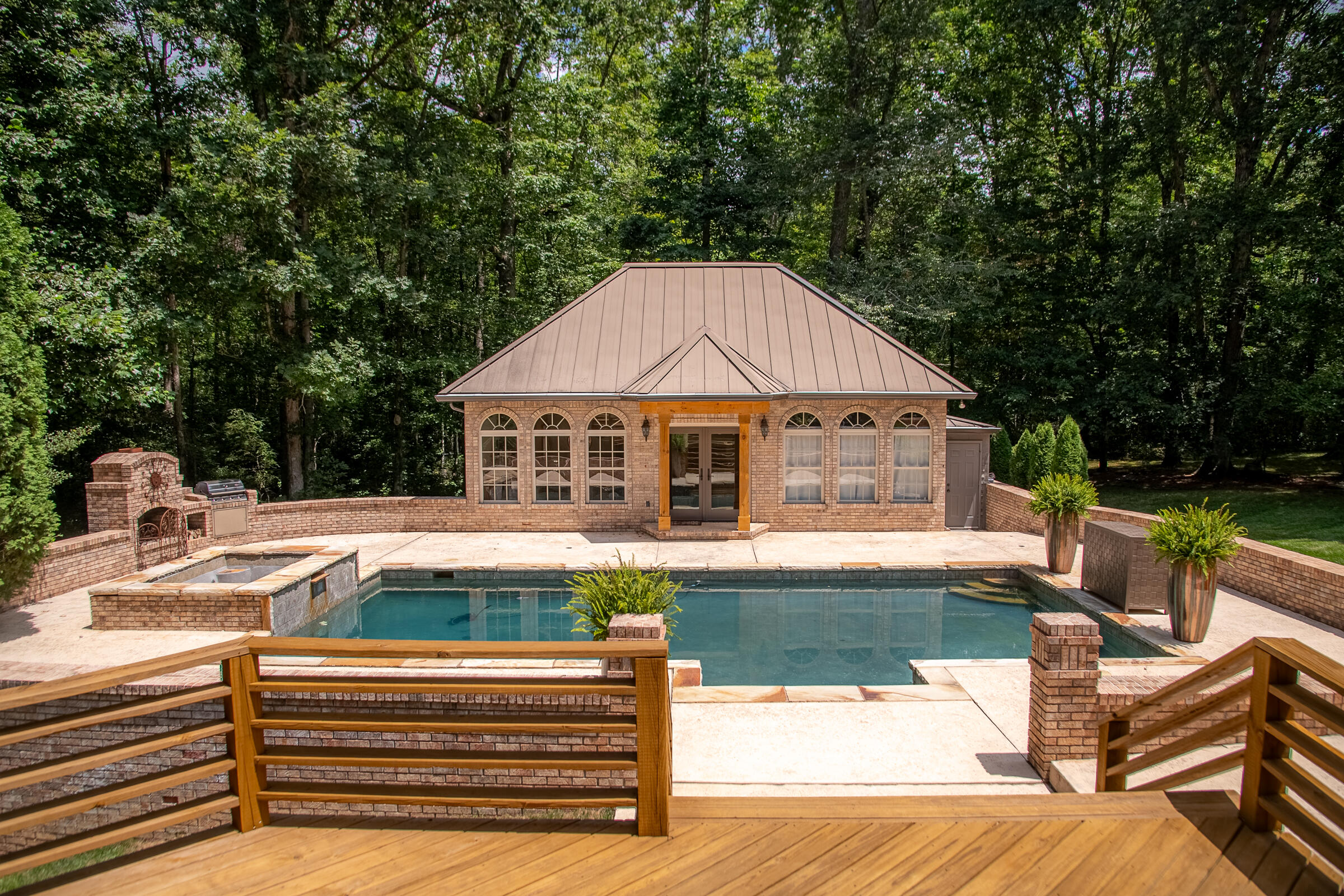 72 Cool Springs Road