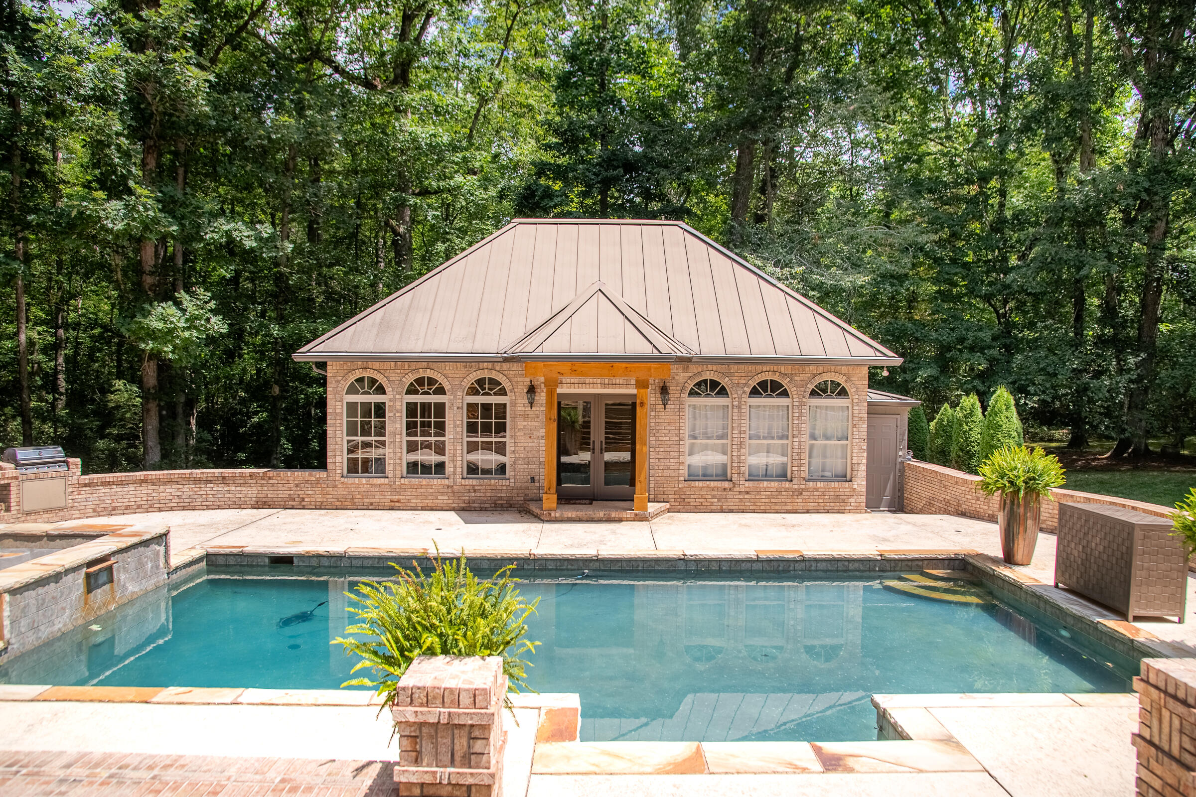 72 Cool Springs Road