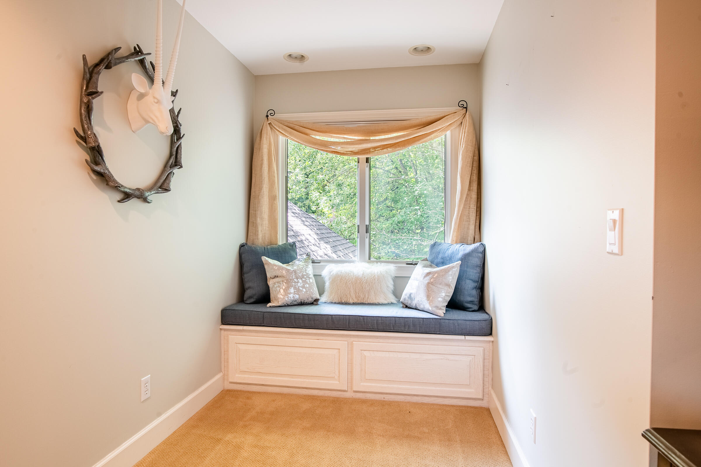 72 Cool Springs Road