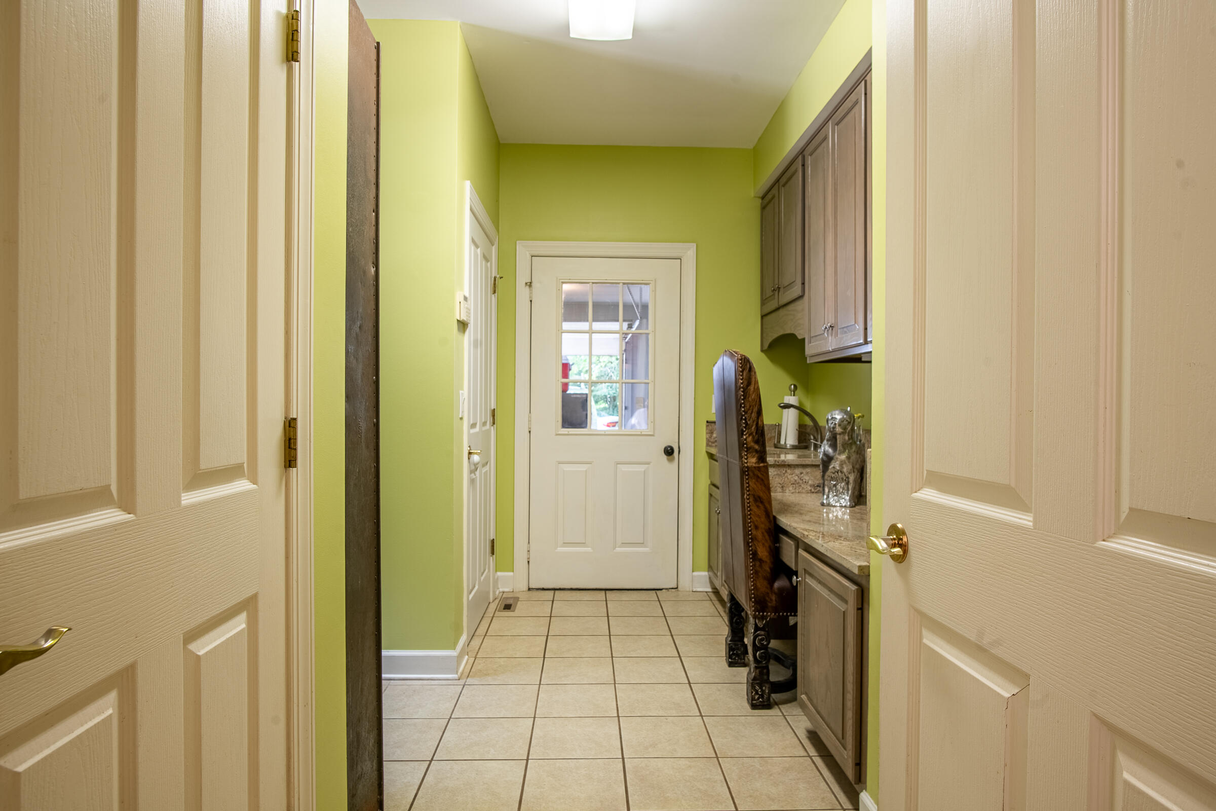 72 Cool Springs Road