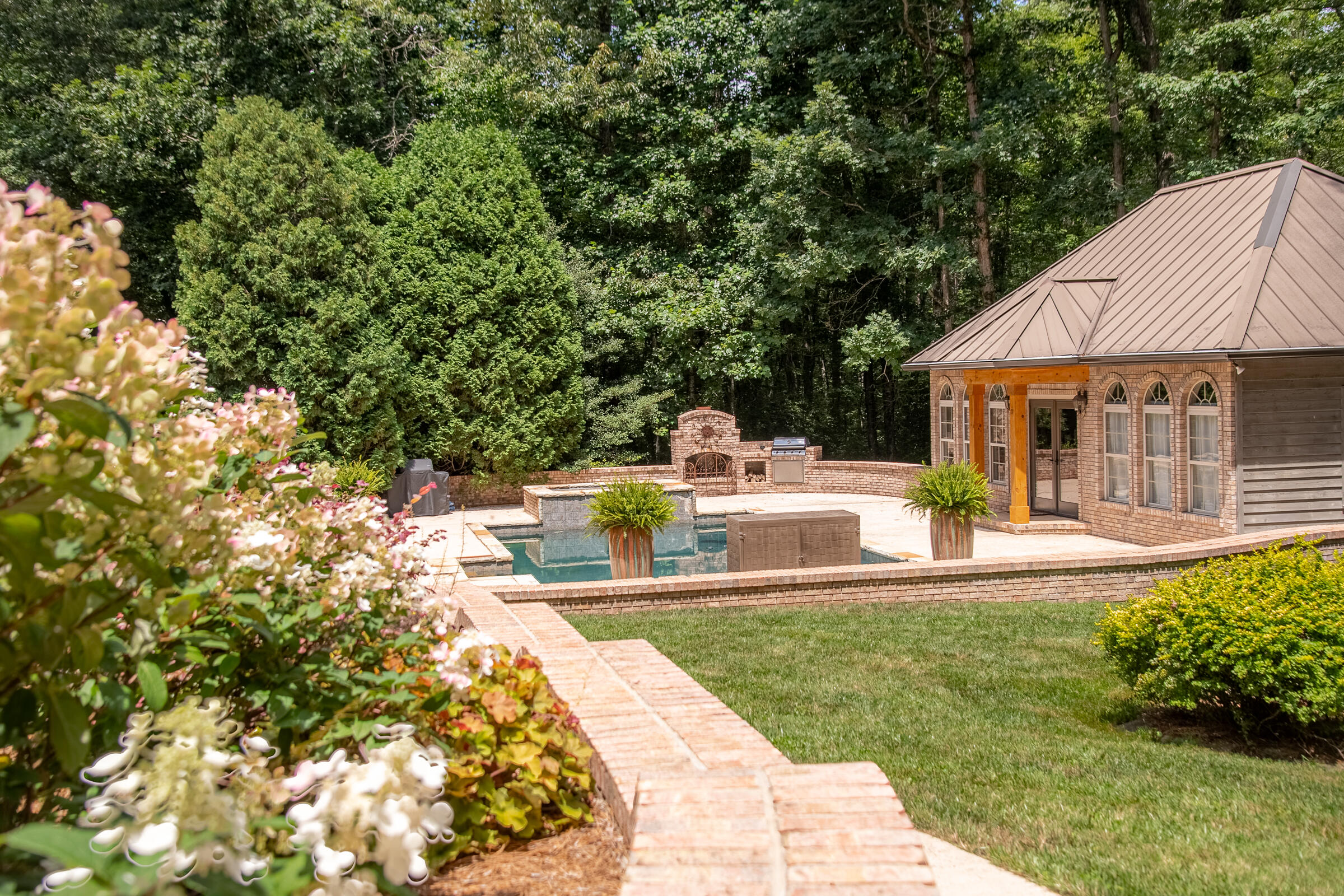 72 Cool Springs Road