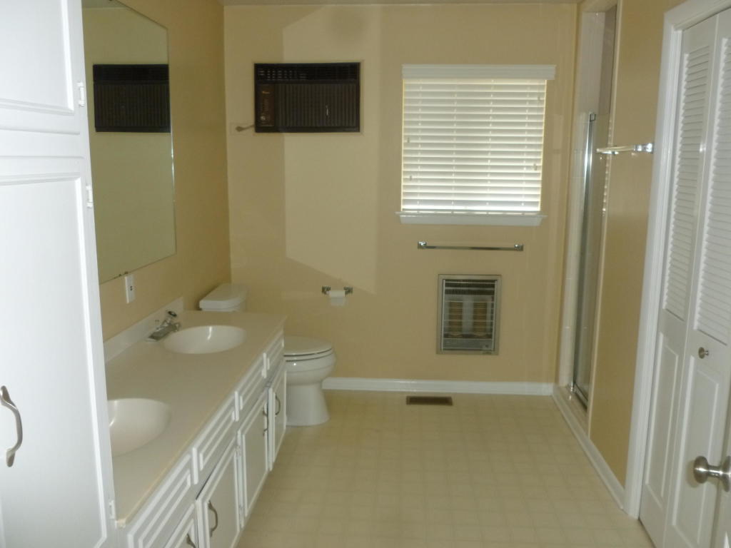 820 Oak Tree Drive