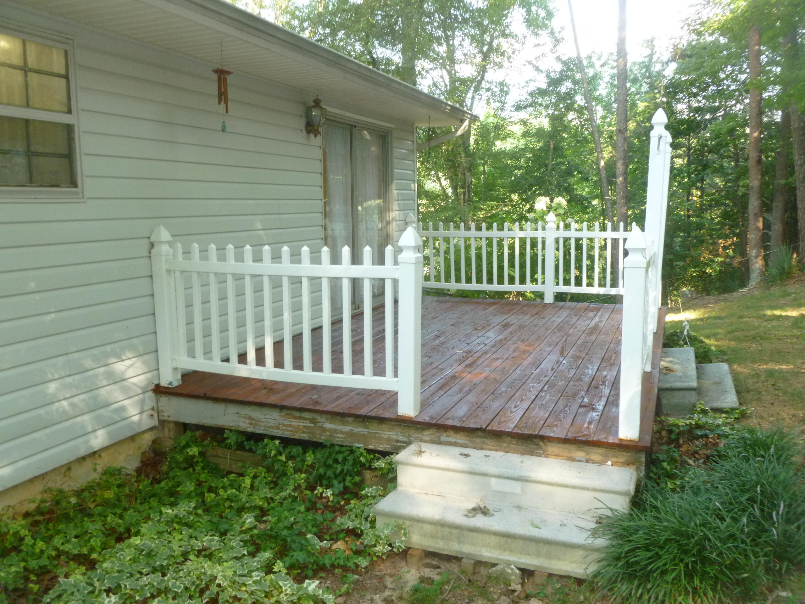 1303 Thrasher Pike