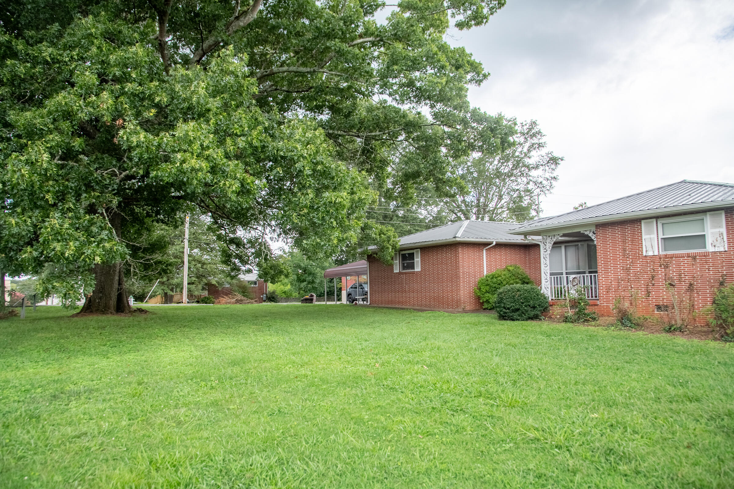 1955 Old Lafayette Road