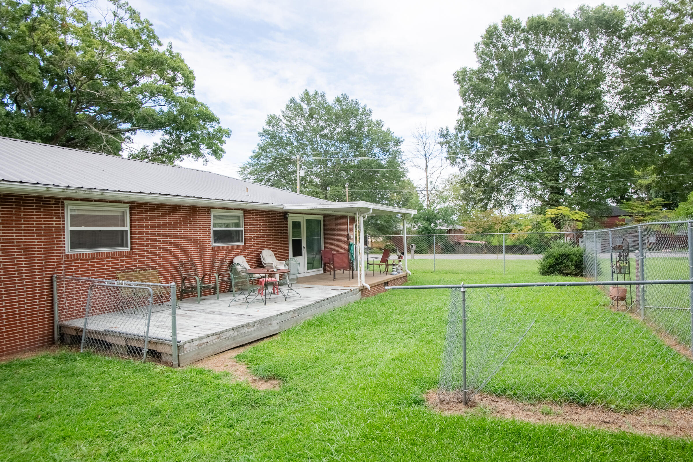 1955 Old Lafayette Road
