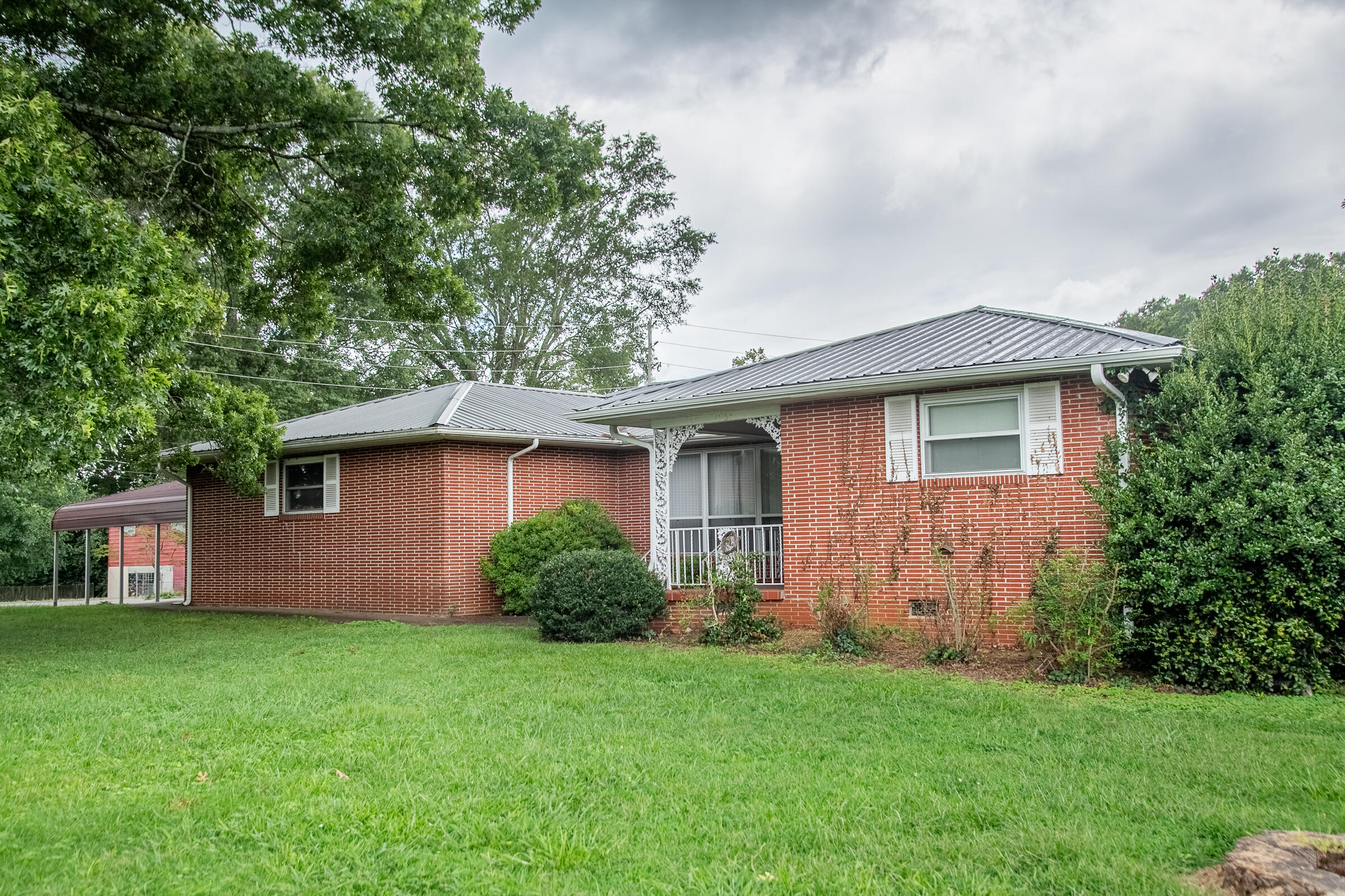 1955 Old Lafayette Road