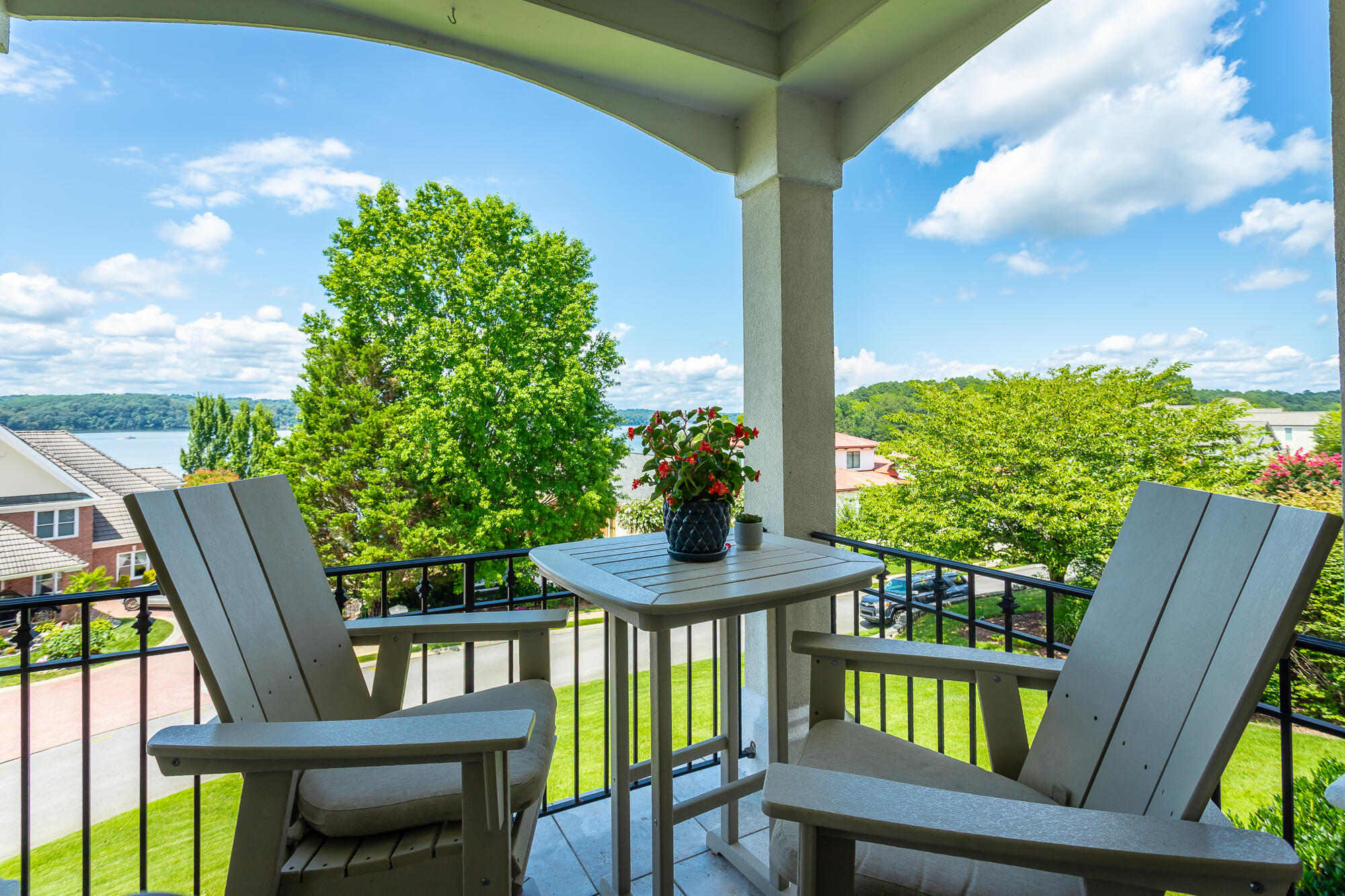 4448 Sailmaker Circle