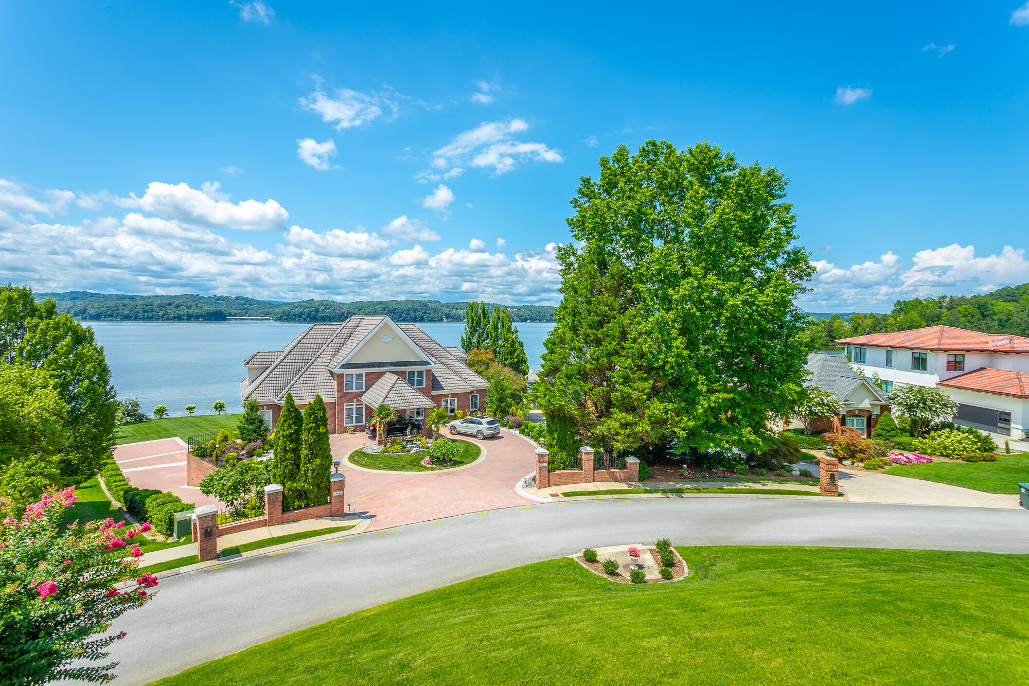 4448 Sailmaker Circle