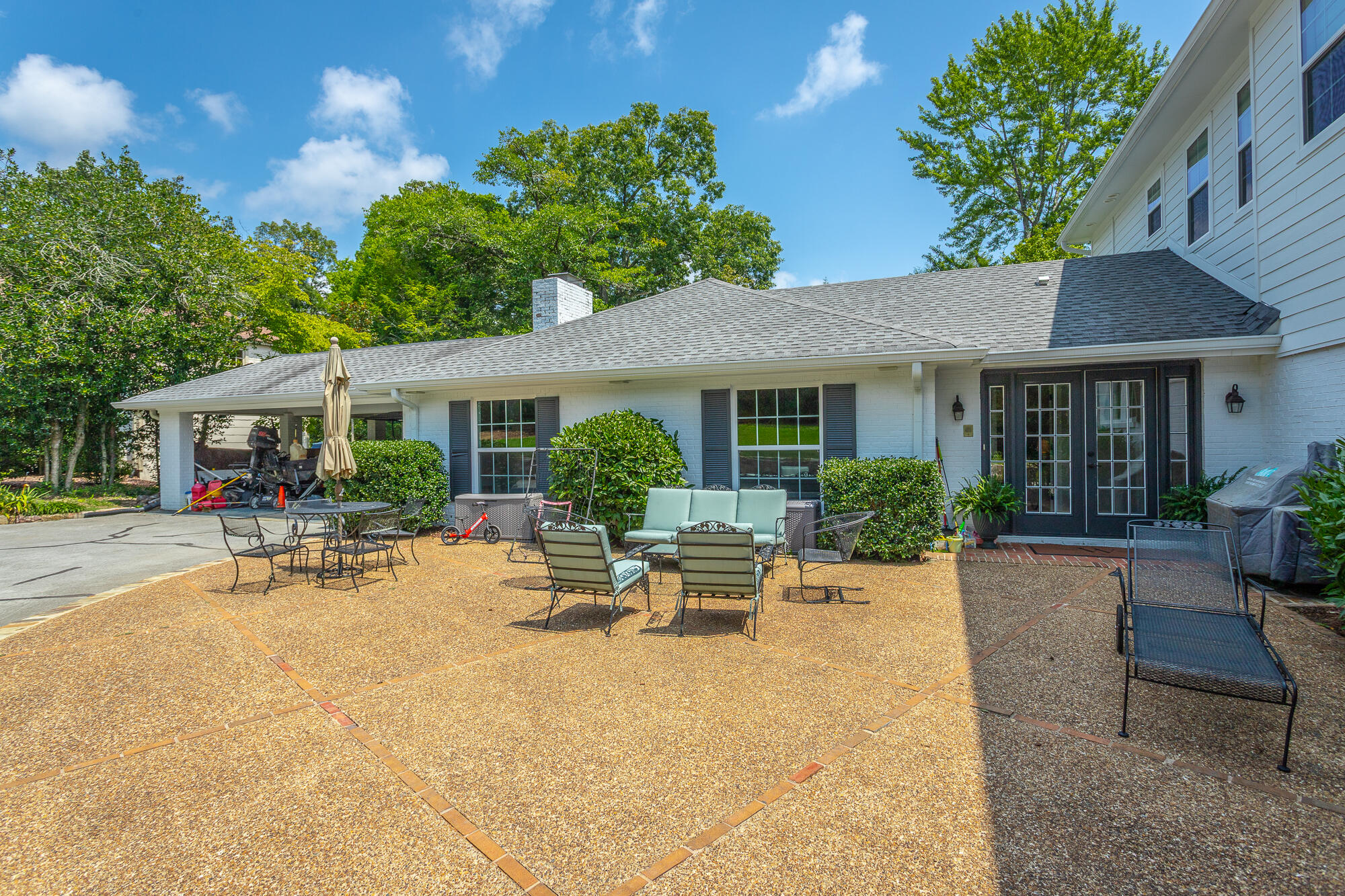 111 Sylvan Drive