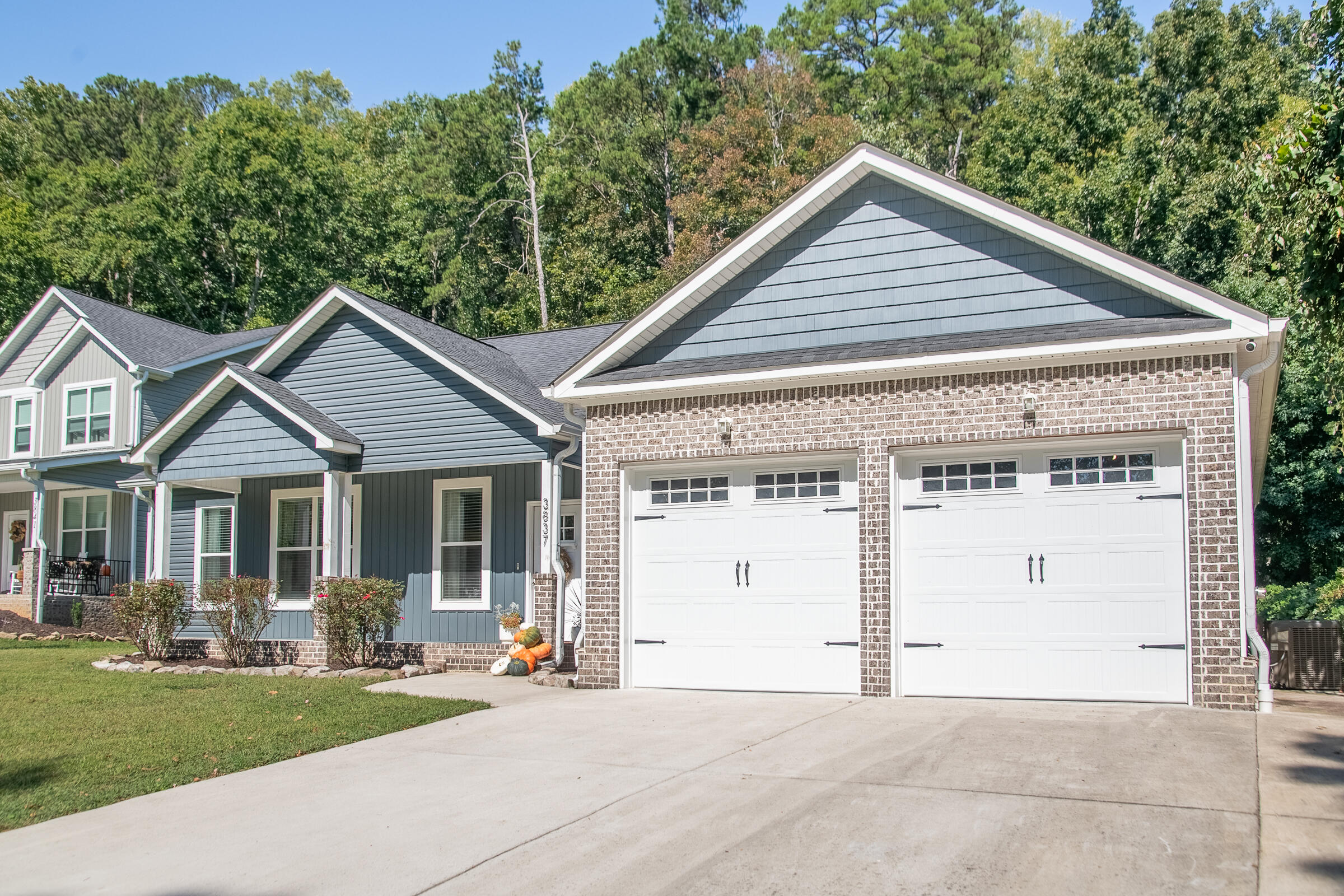 3837 Mountain Top Road